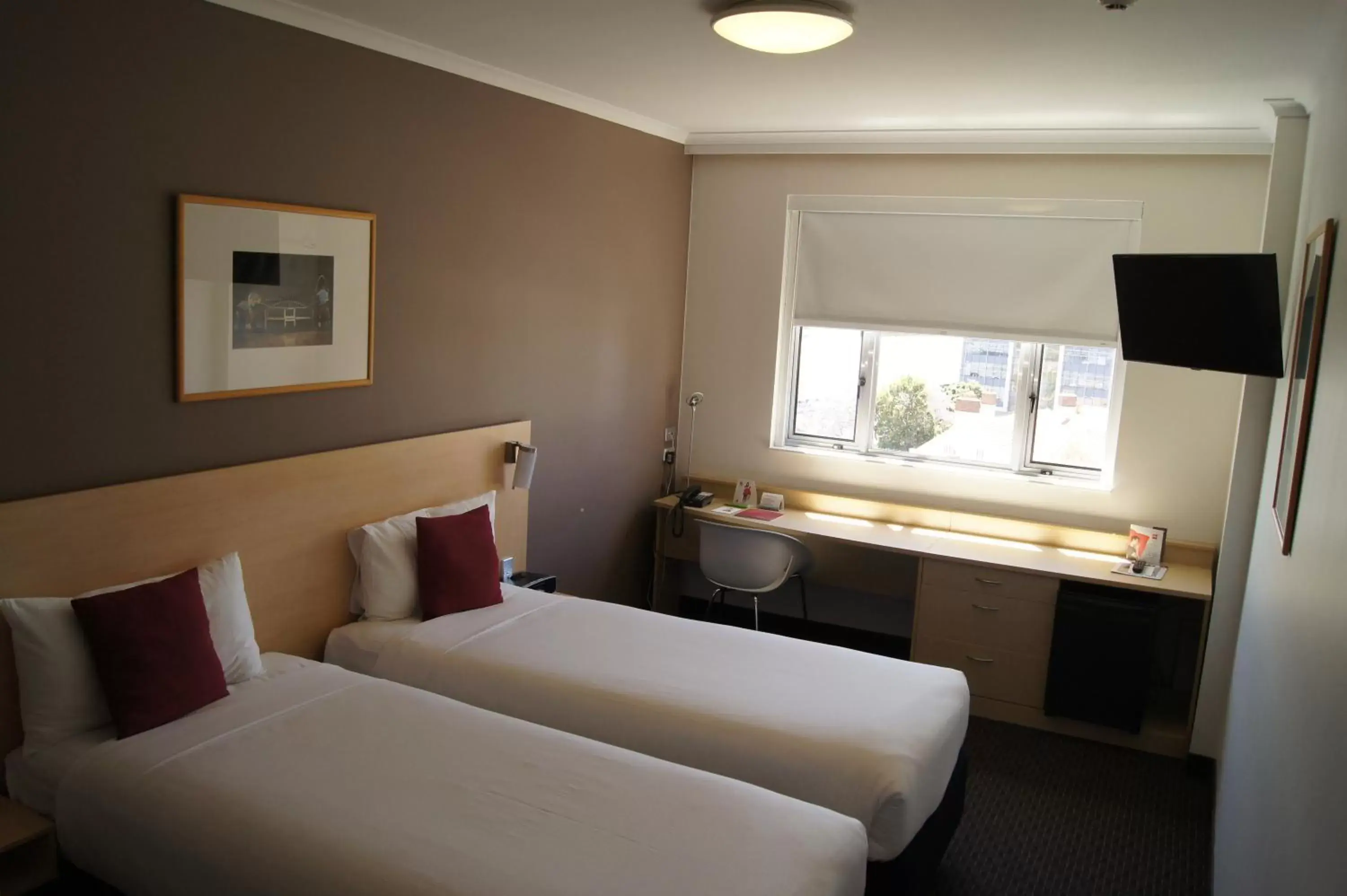 Bedroom, Bed in ibis Sydney Olympic Park