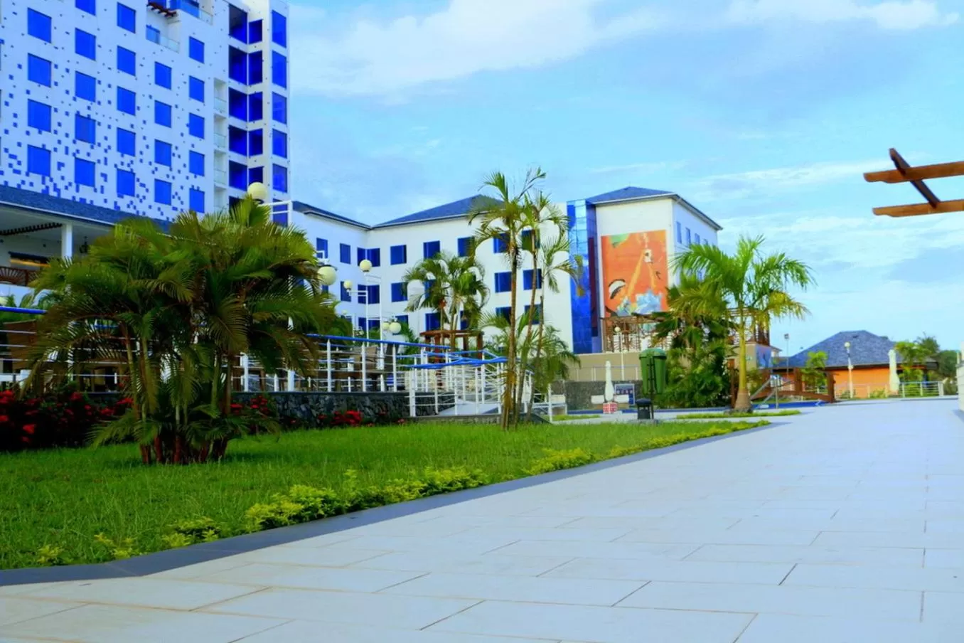 Best Western Plus Serene Atlantic Hotel