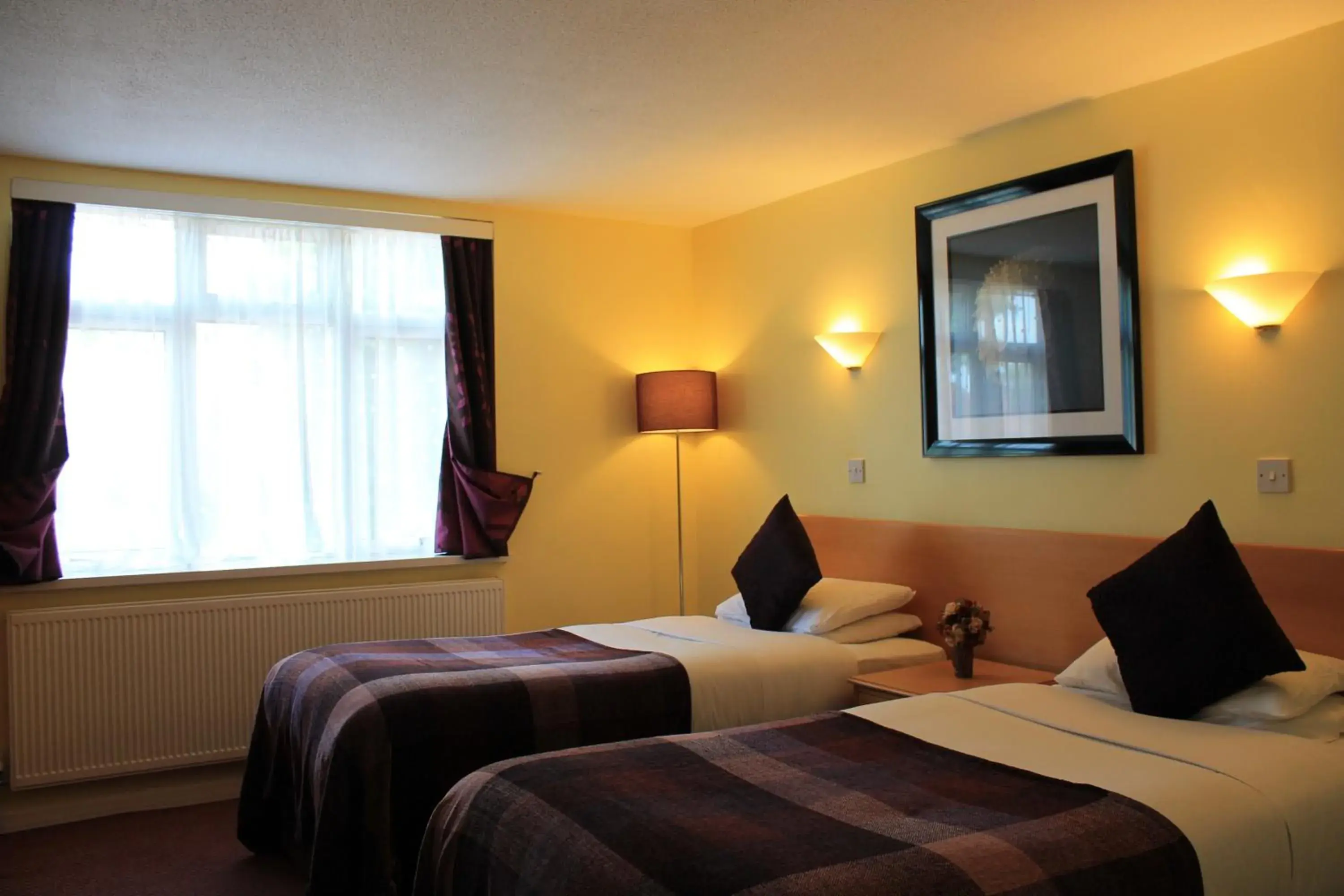 Bedroom, Bed in The Abbey House Hotel