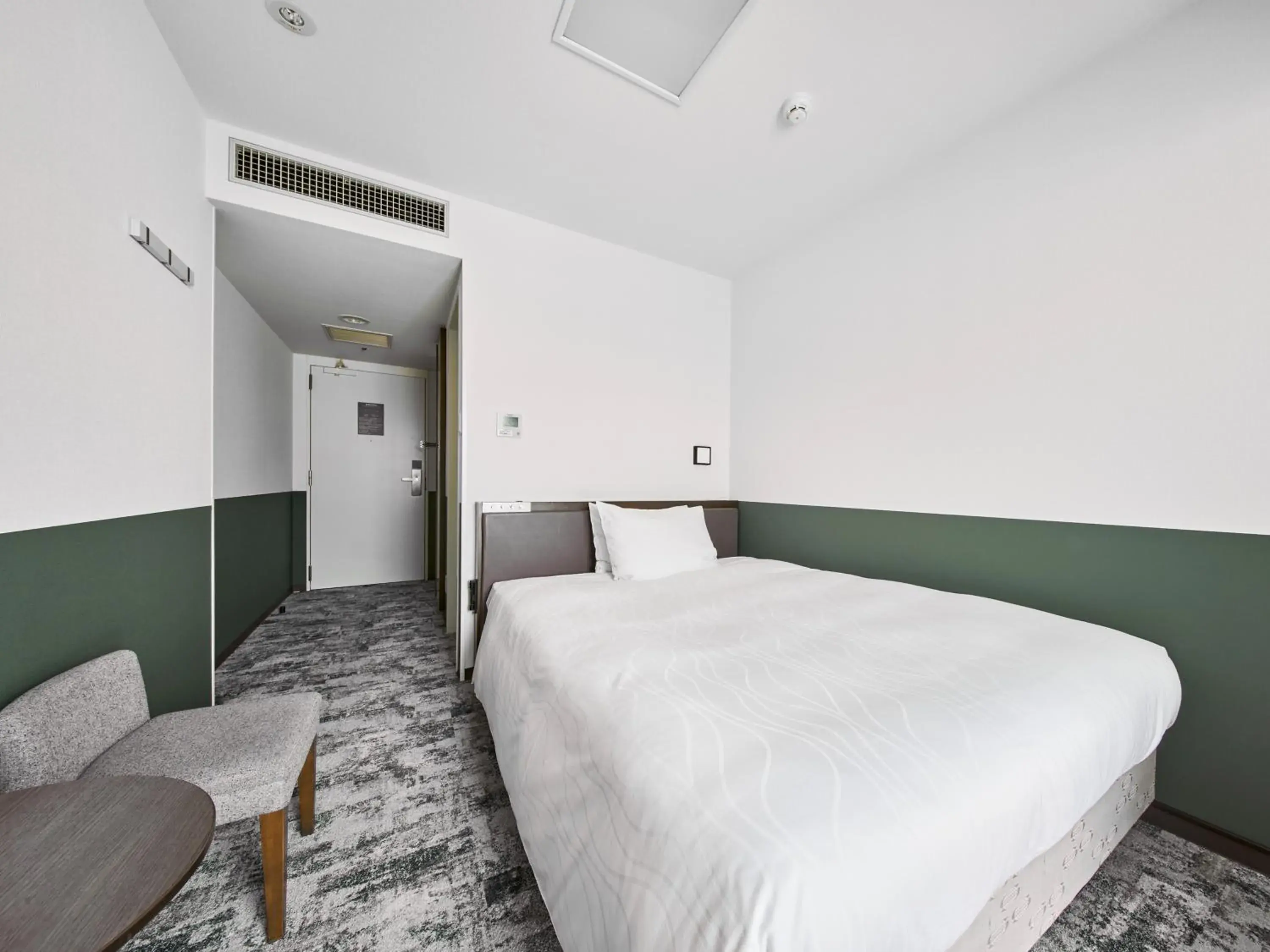 Bed in Richmond Hotel Fukuyama Ekimae