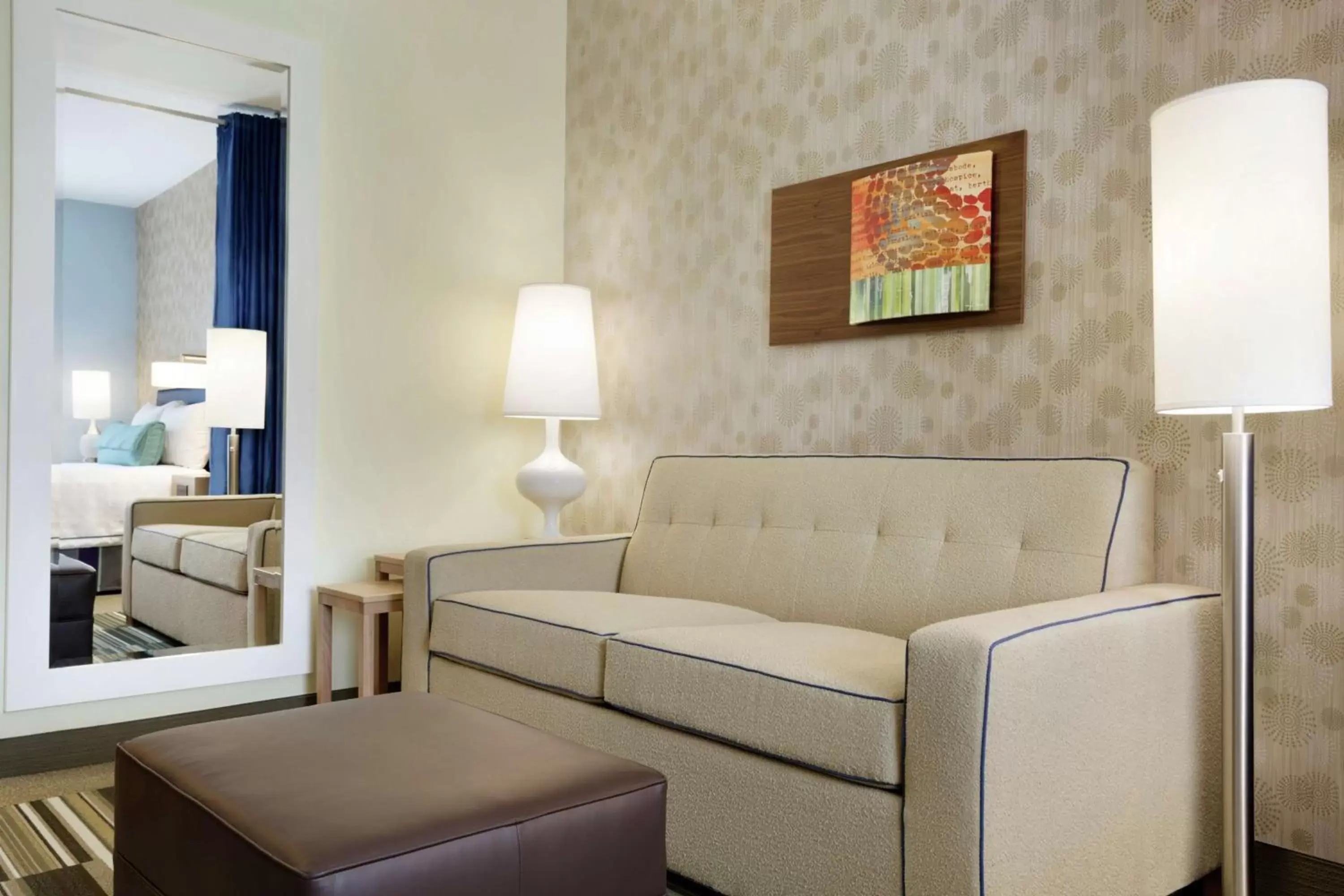 Living room, Seating Area in Home2 Suites By Hilton McAllen