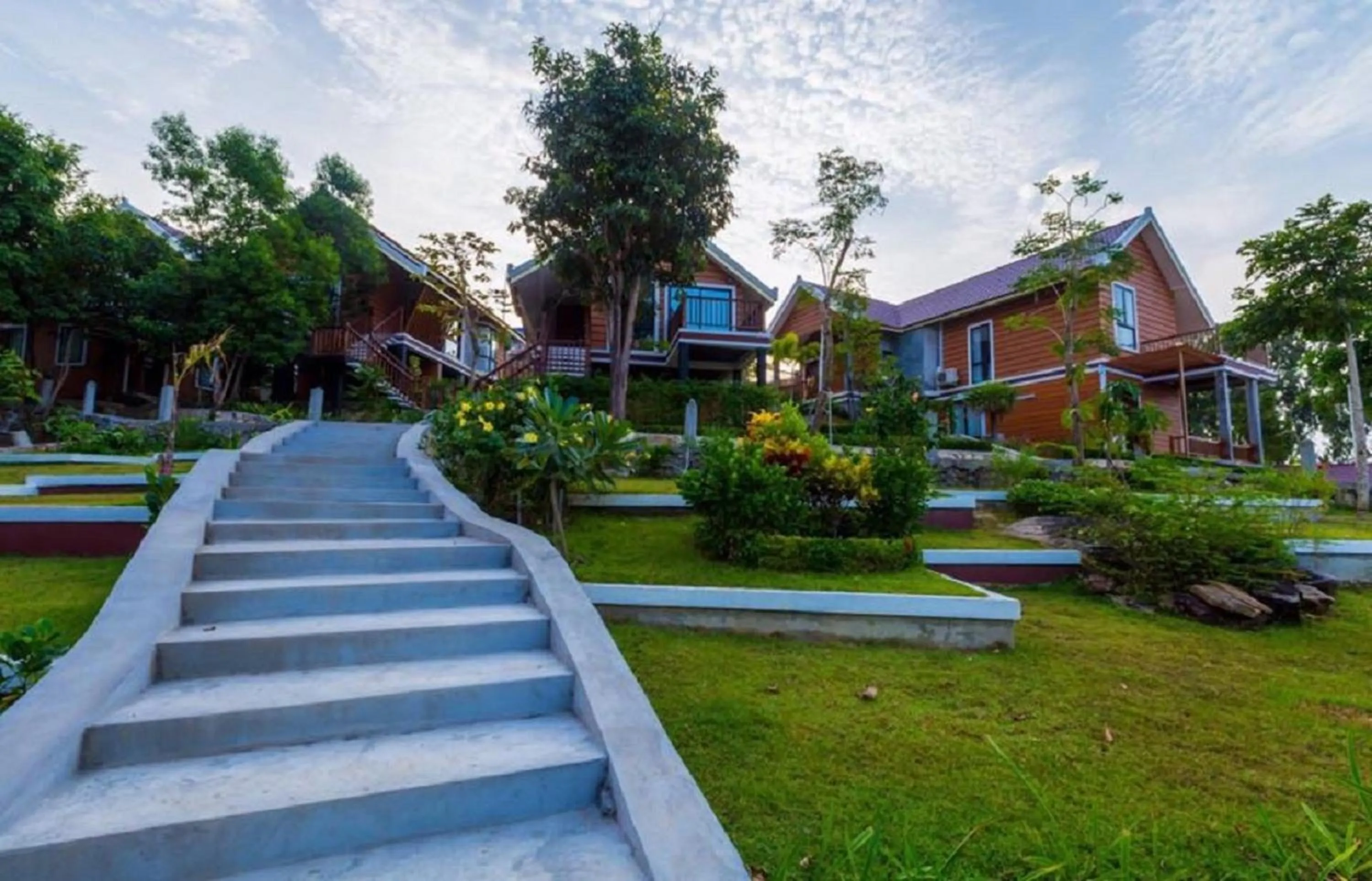 Property building in 360 Resort