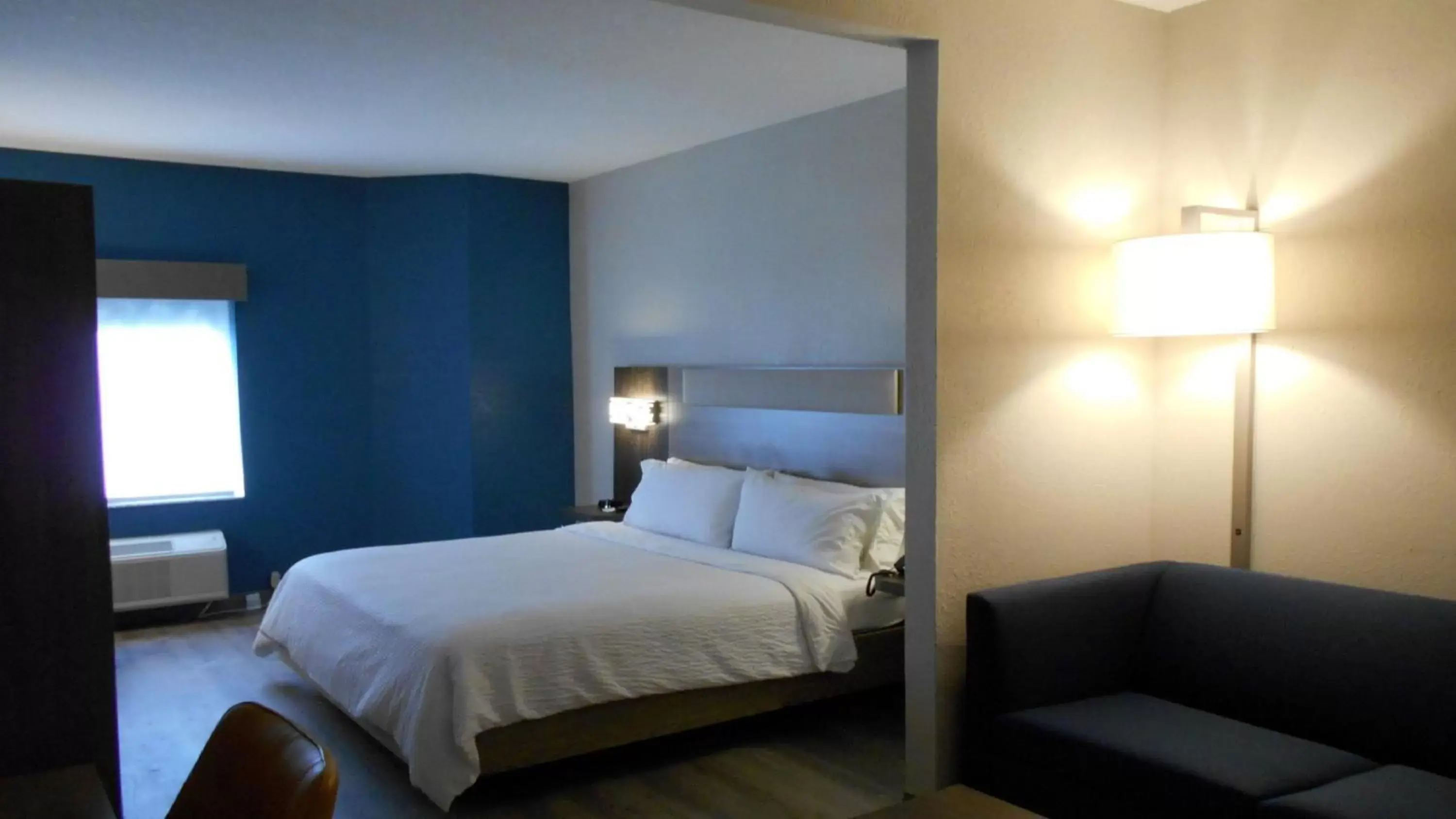 Photo of the whole room, Bed in Holiday Inn Express St Augustine Dtwn - Historic, an IHG Hotel