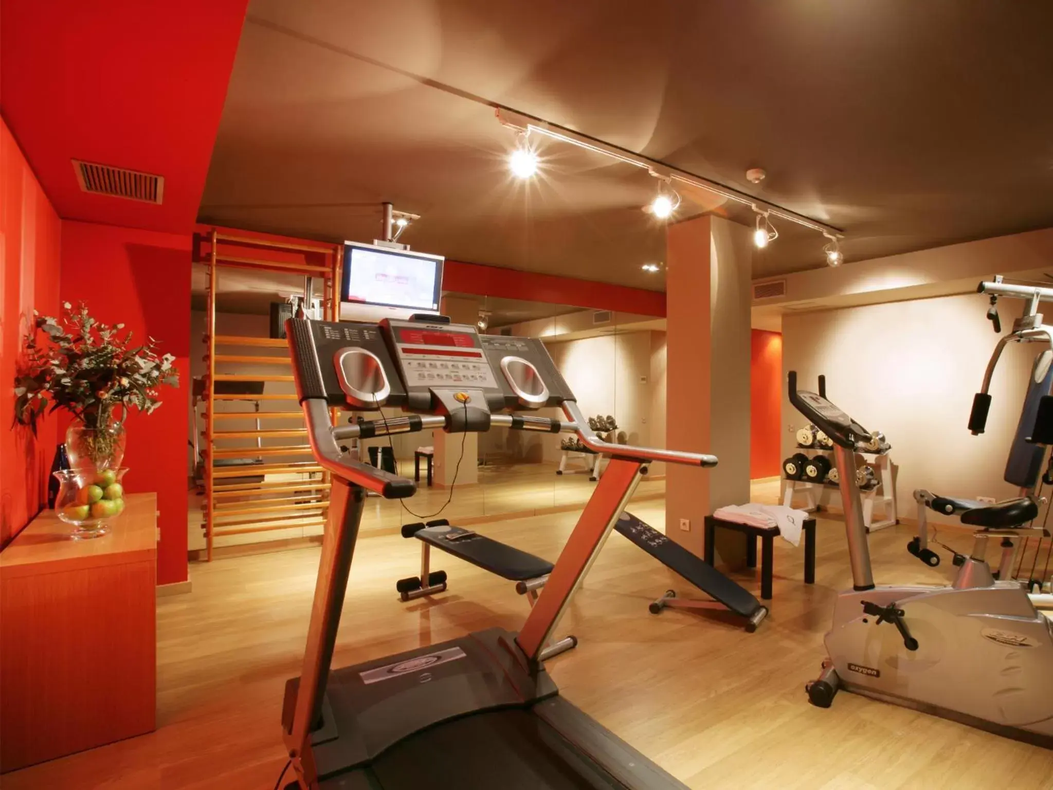 Fitness centre/facilities, Fitness Center/Facilities in Qgat Restaurant Events & Hotel