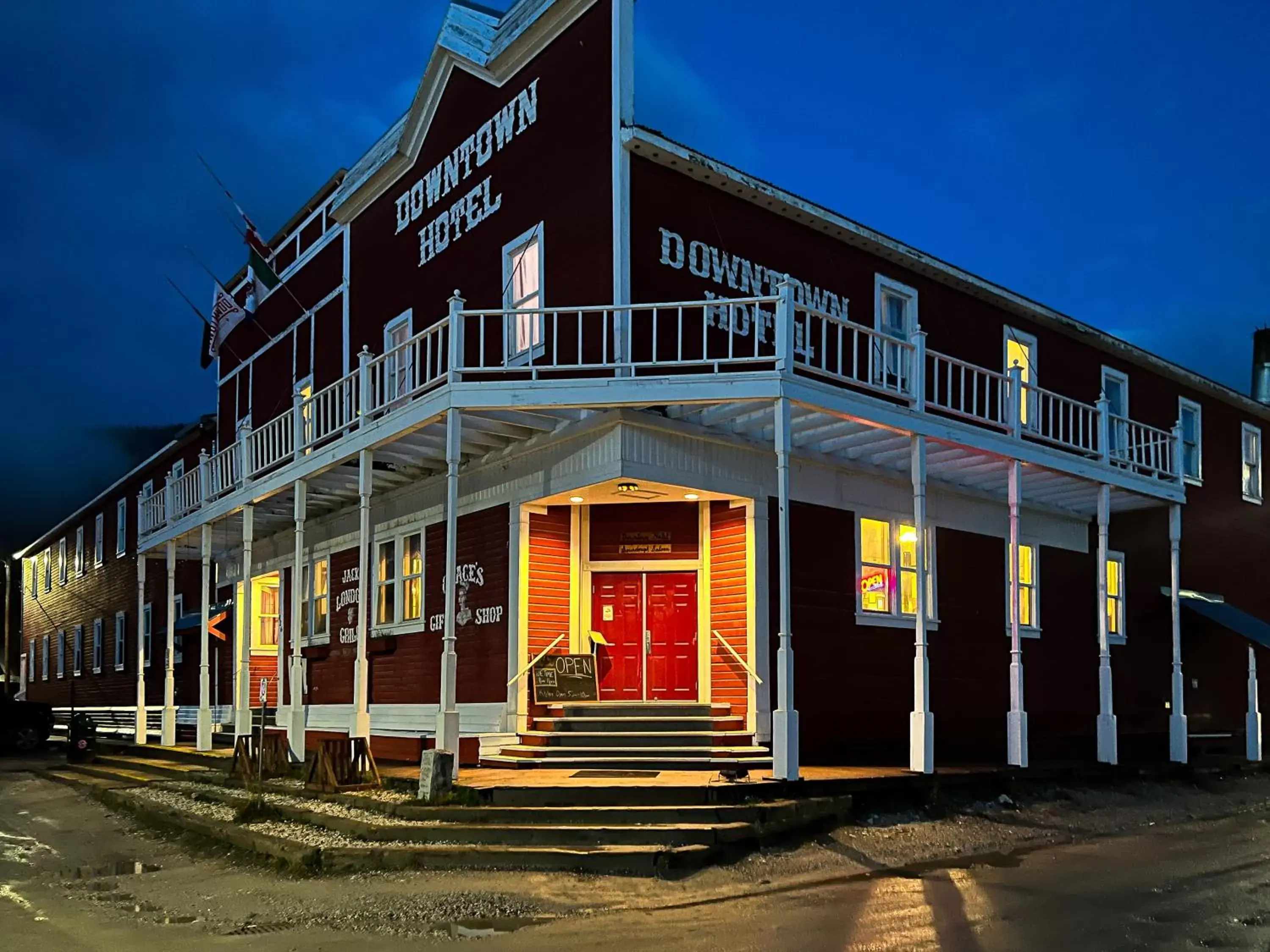 Property Building in The Downtown, a Coast Hotel