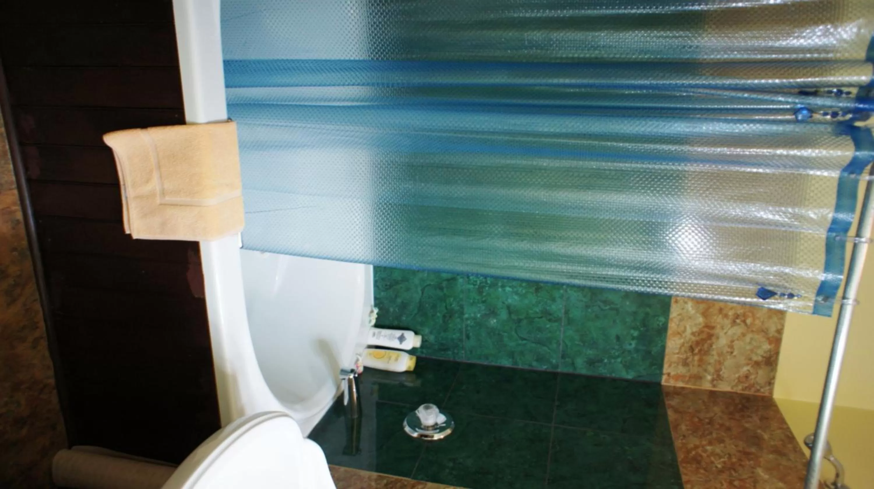 Bathroom in A Night to Remember B & B