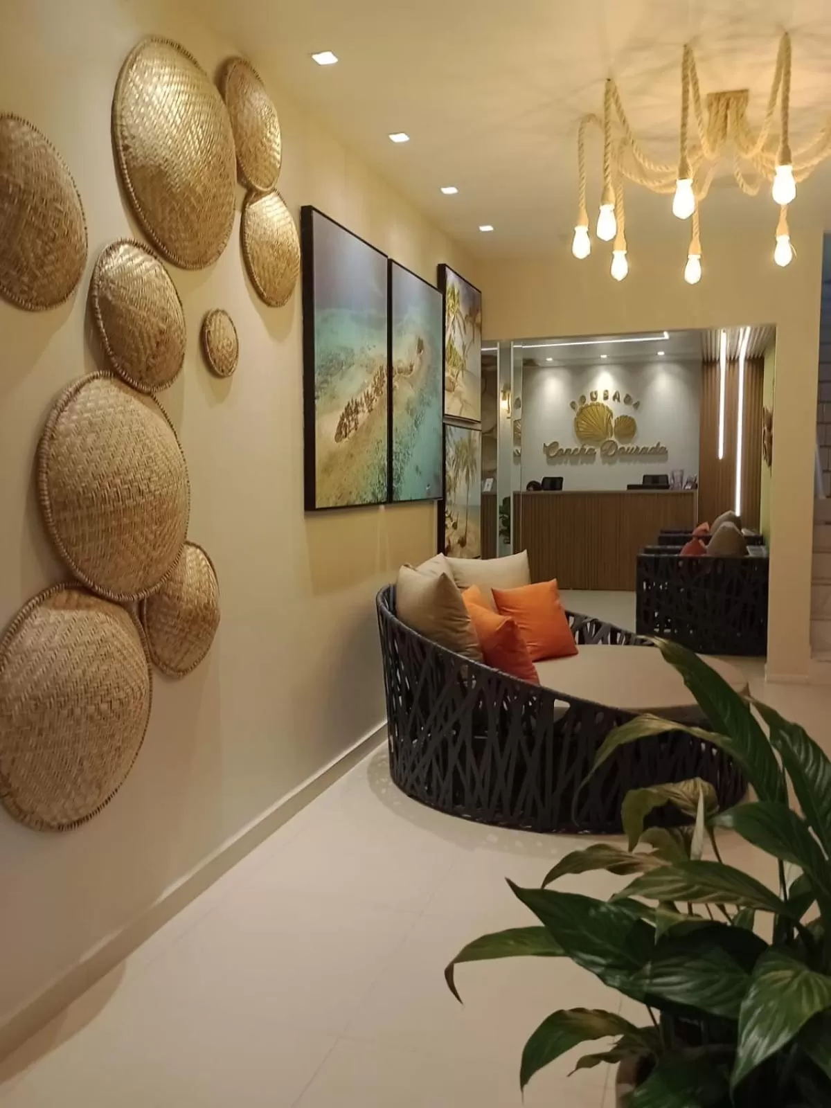 Seating area in Pousada Concha Dourada