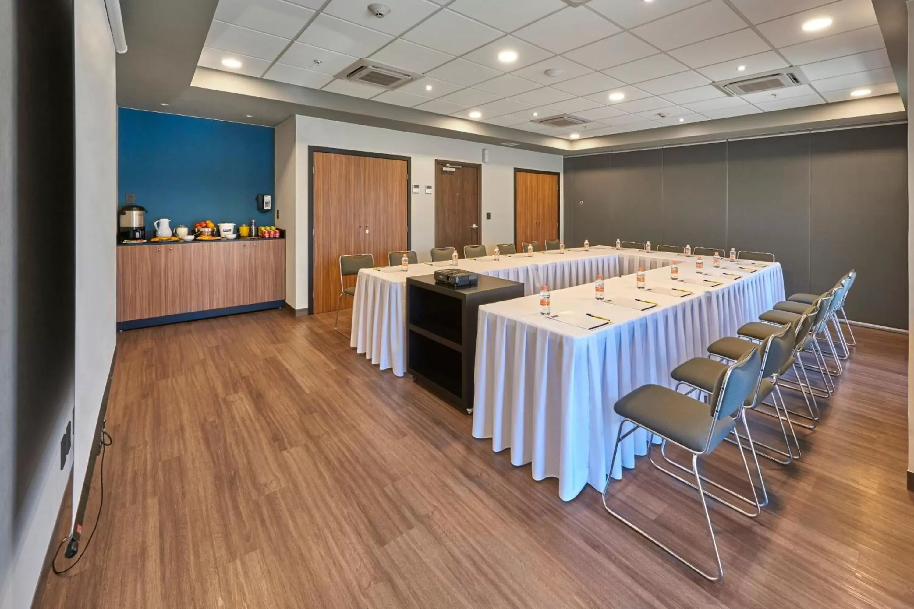 Meeting/conference room in City Express by Marriott Comitán