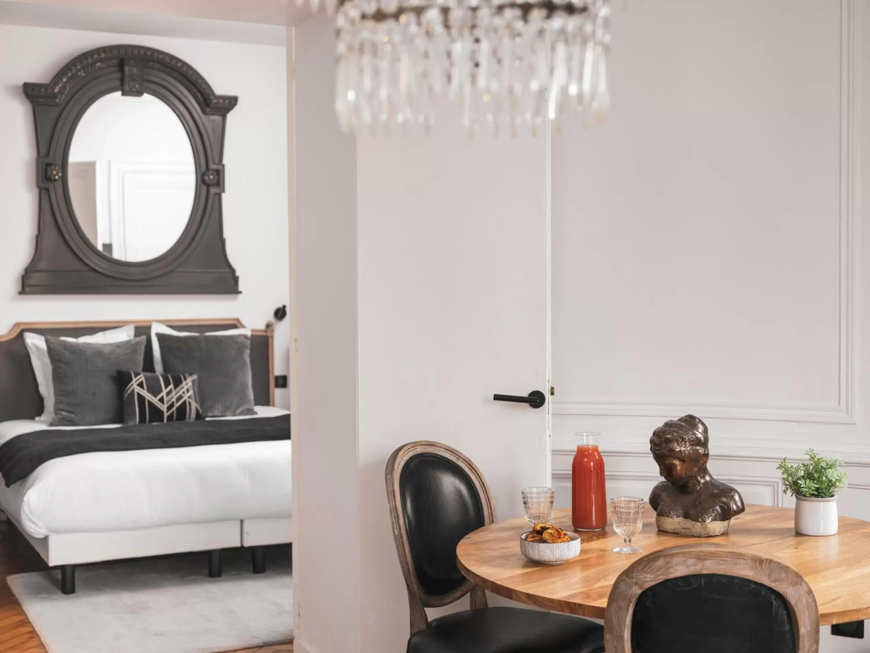 Dining area in Maisons du Monde Hotel & Suites - Nantes