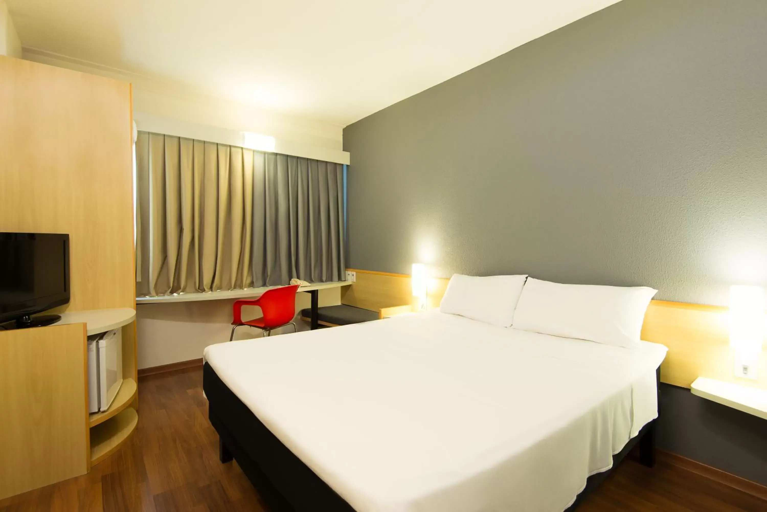 Photo of the whole room, Room Photo in ibis Sao Jose dos Campos Colinas