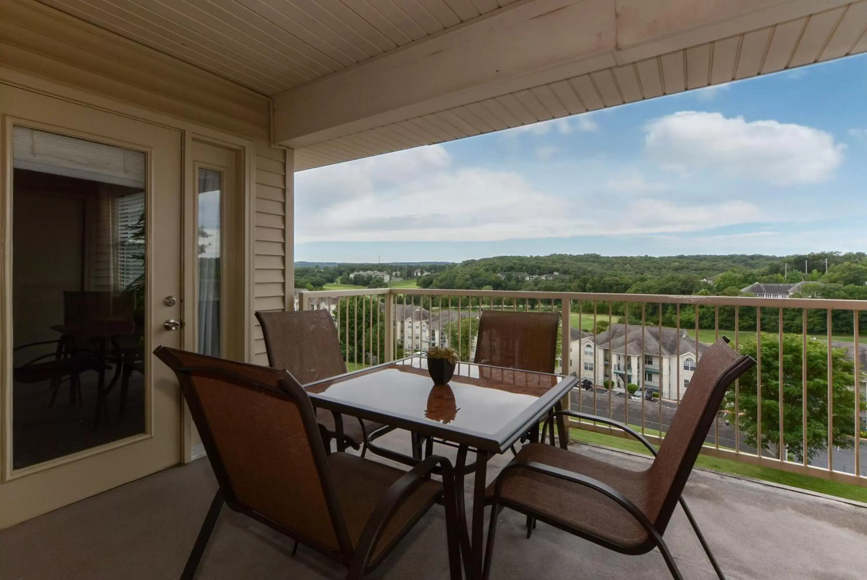 Balcony/Terrace in Luxury Condos at Thousand Hills - Branson -Beautifully Remodeled