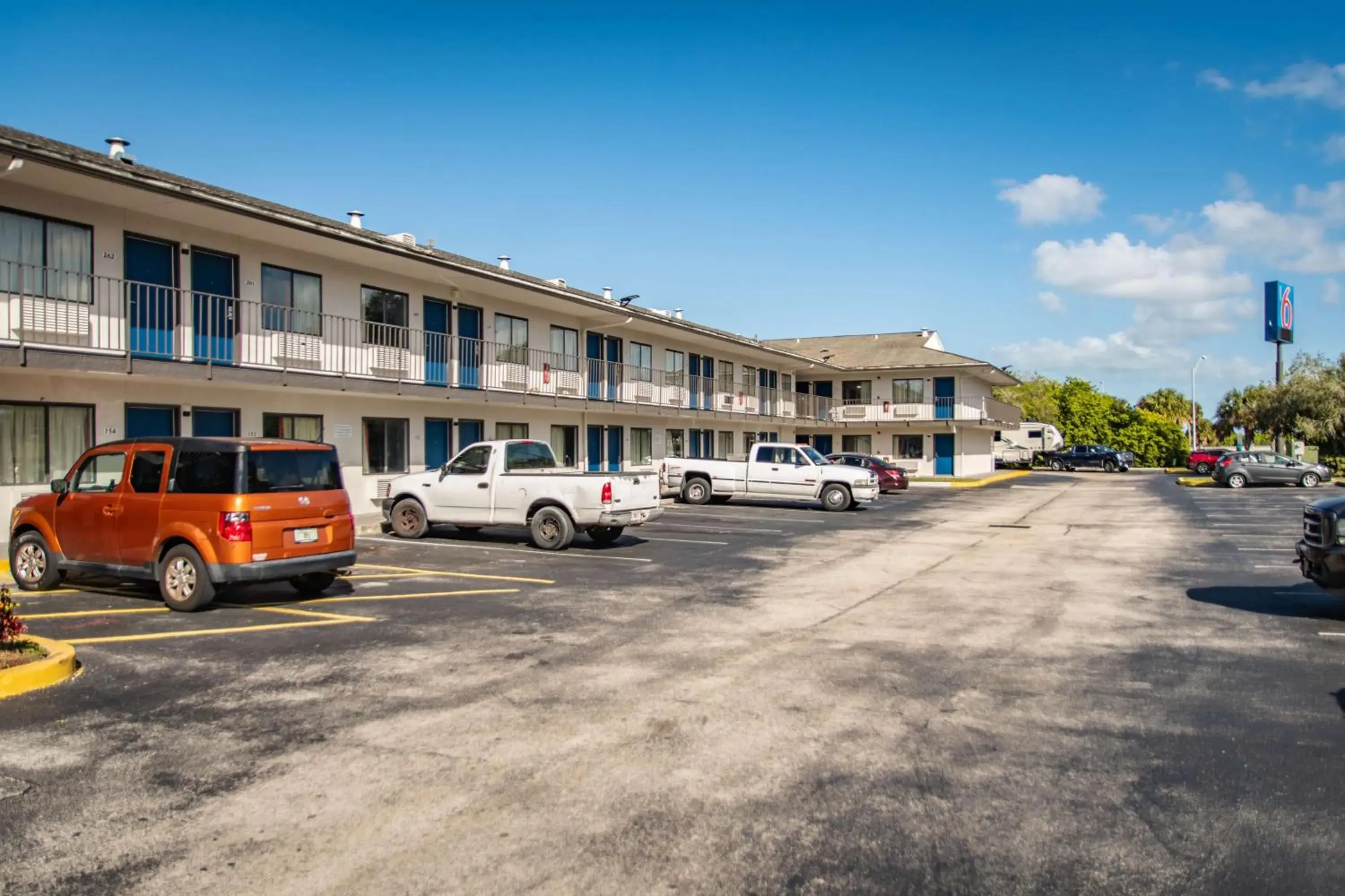 Property Building in Motel 6-Ft. Pierce, FL