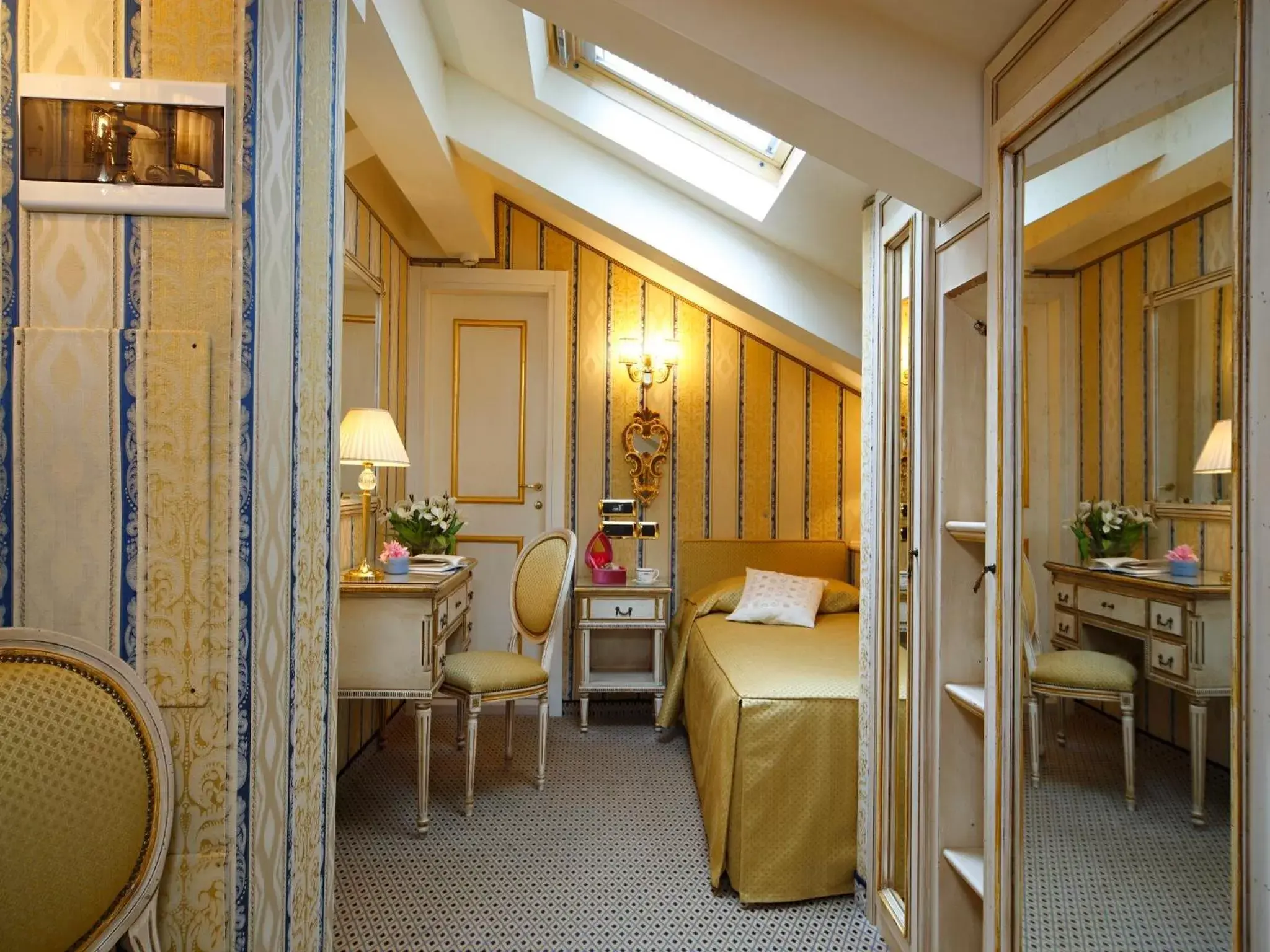 Small Double Room - Annex in Hotel Ca' dei Conti
