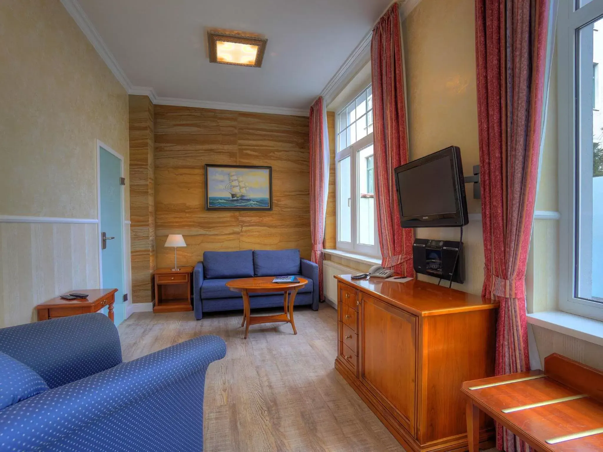 Living room, Seating Area in Kurpark Hotel