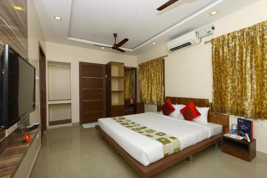 Superior Double Room in Sri Kamadhenu Residency