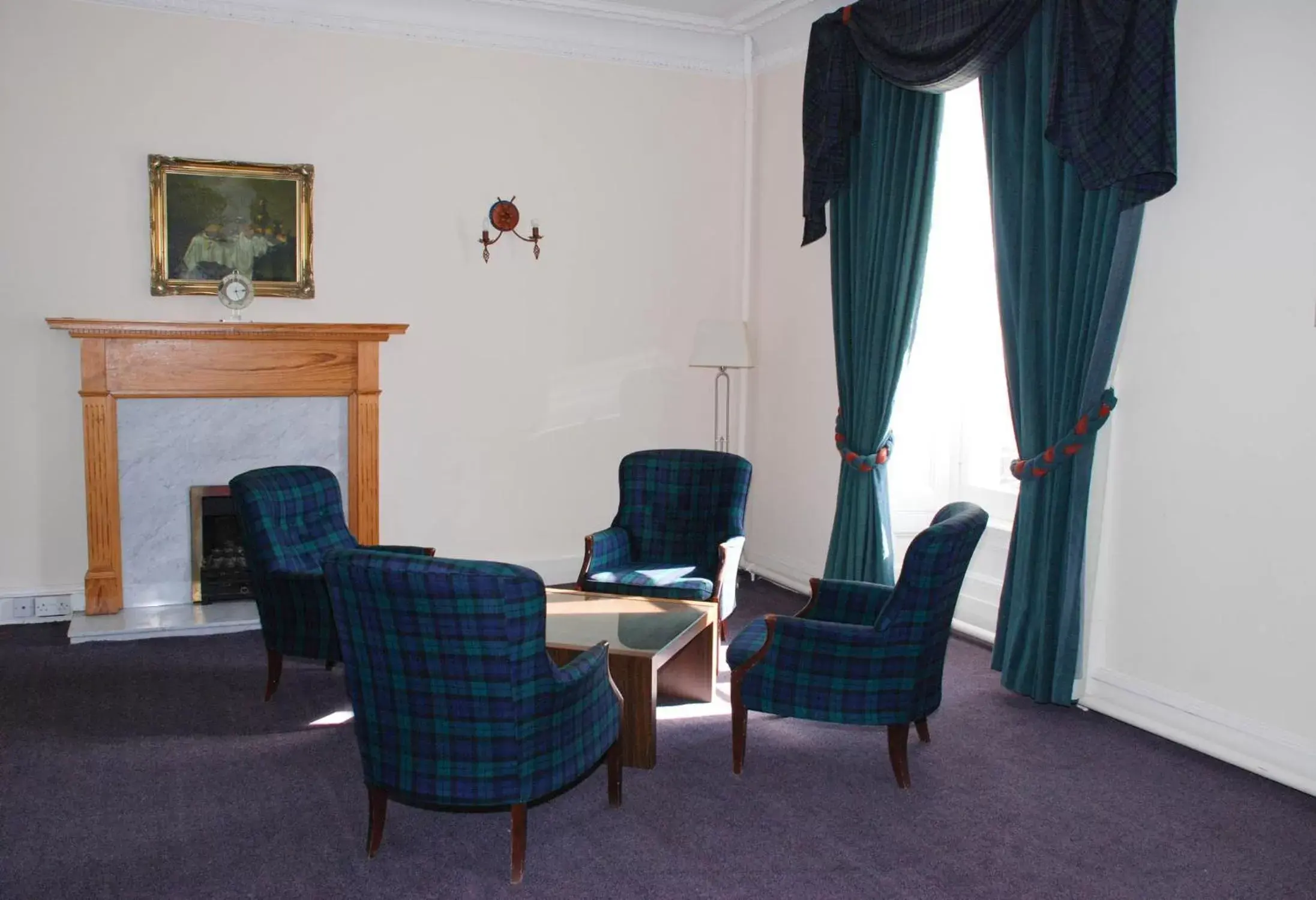Seating Area in Birnam Hotel