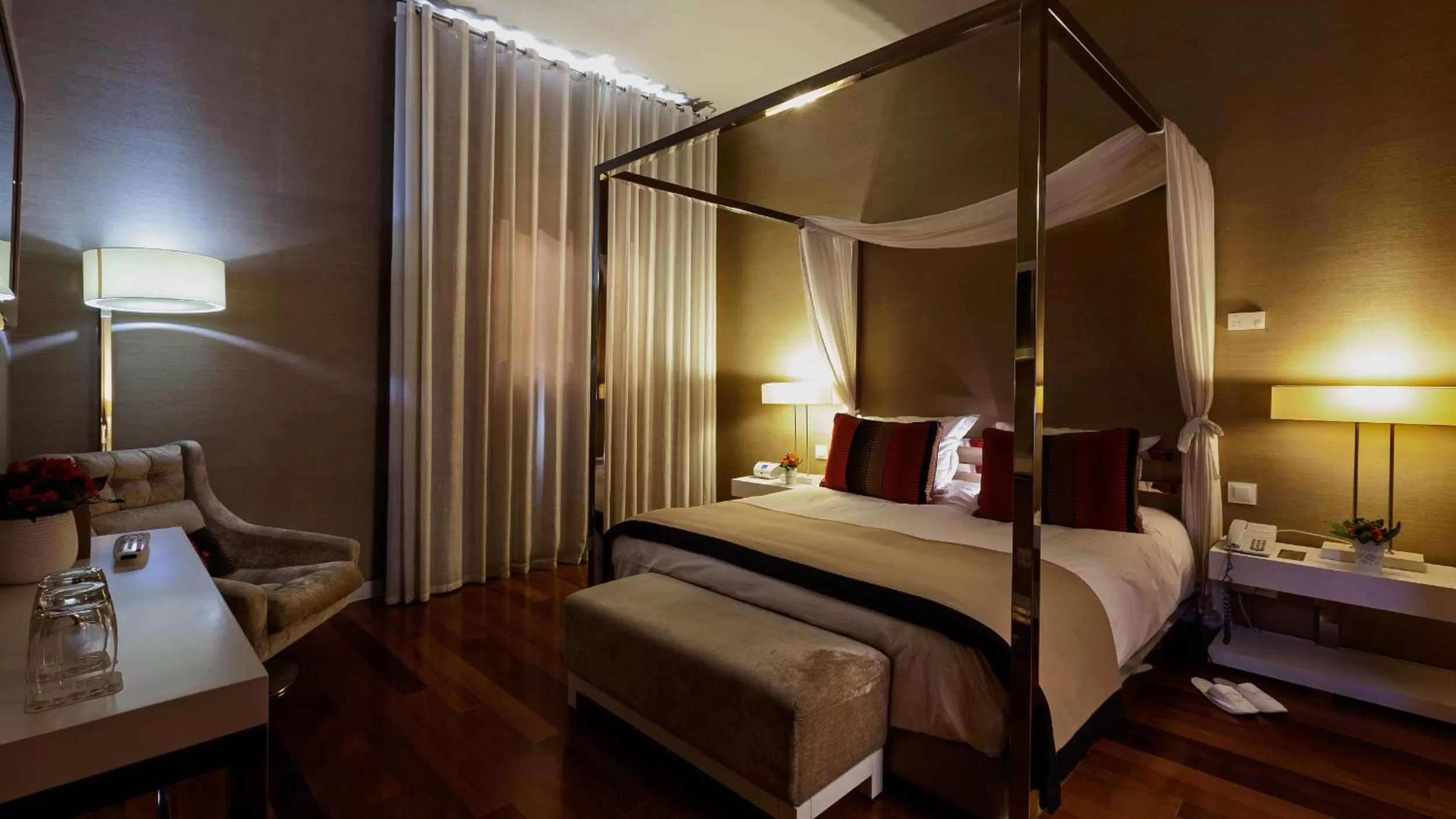 Bedroom, Bed in M'AR De AR Aqueduto