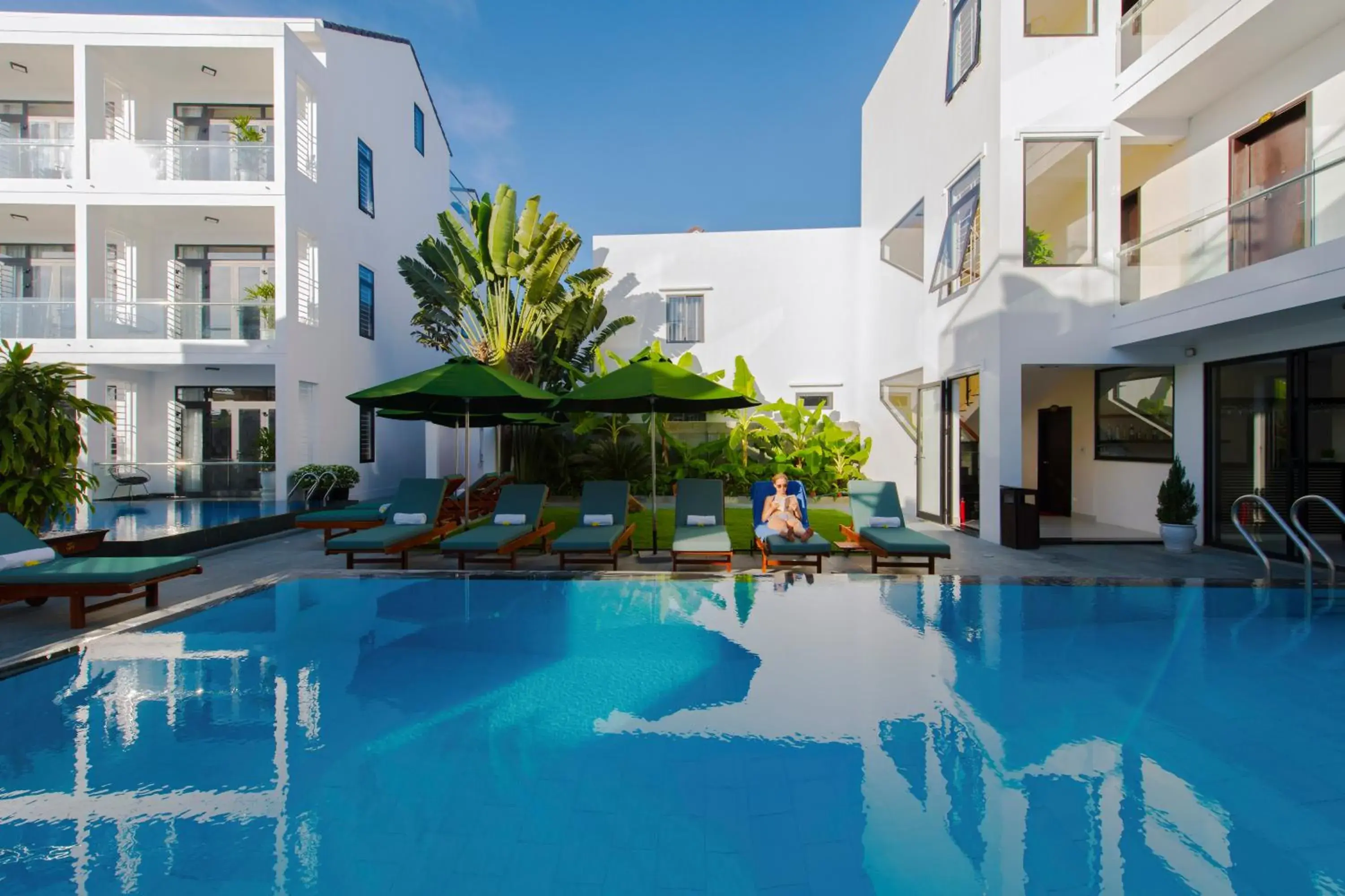 Pool view, Swimming Pool in Banana Garden Villa