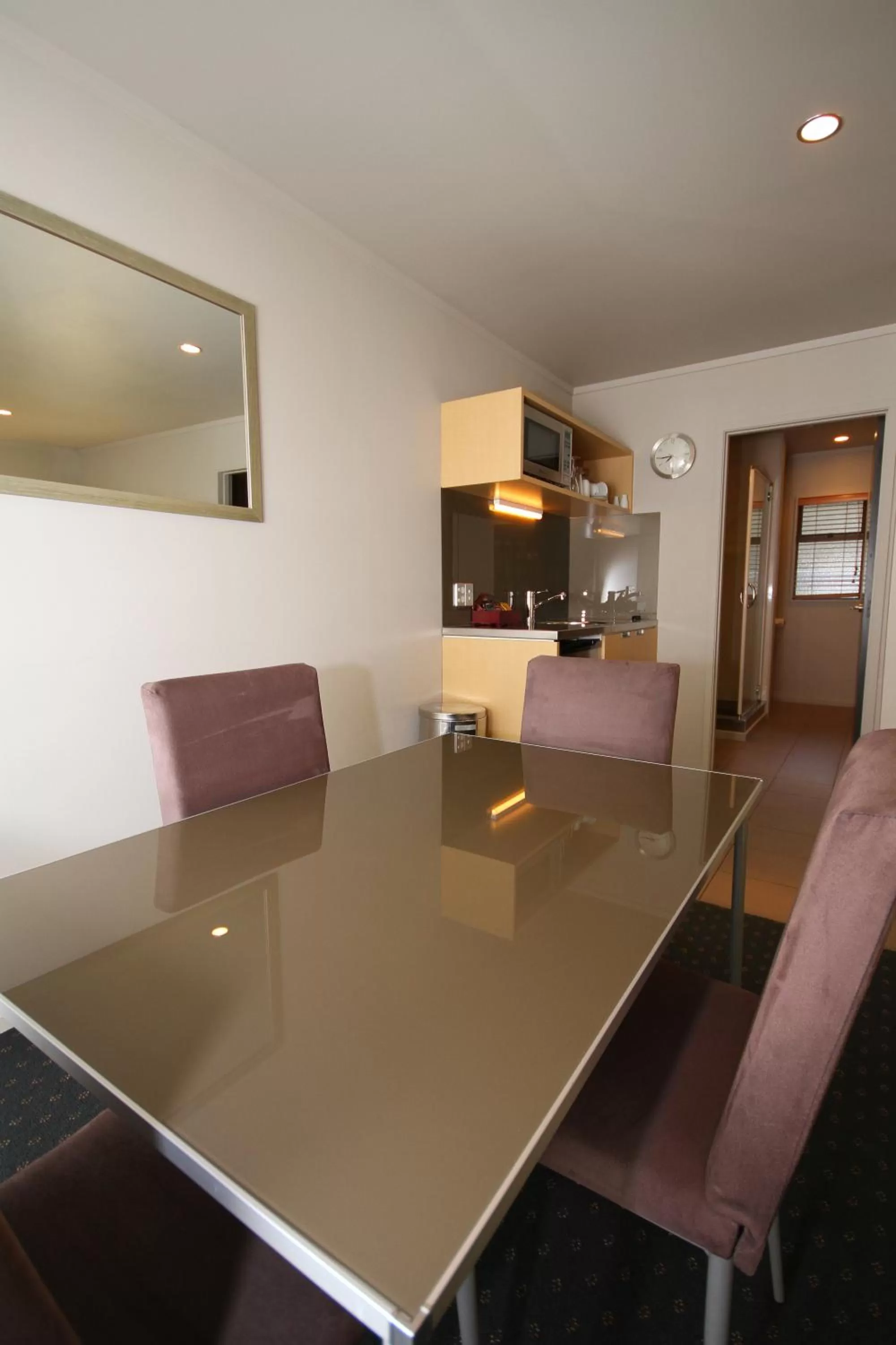 Living room in Bentleys Motor Inn