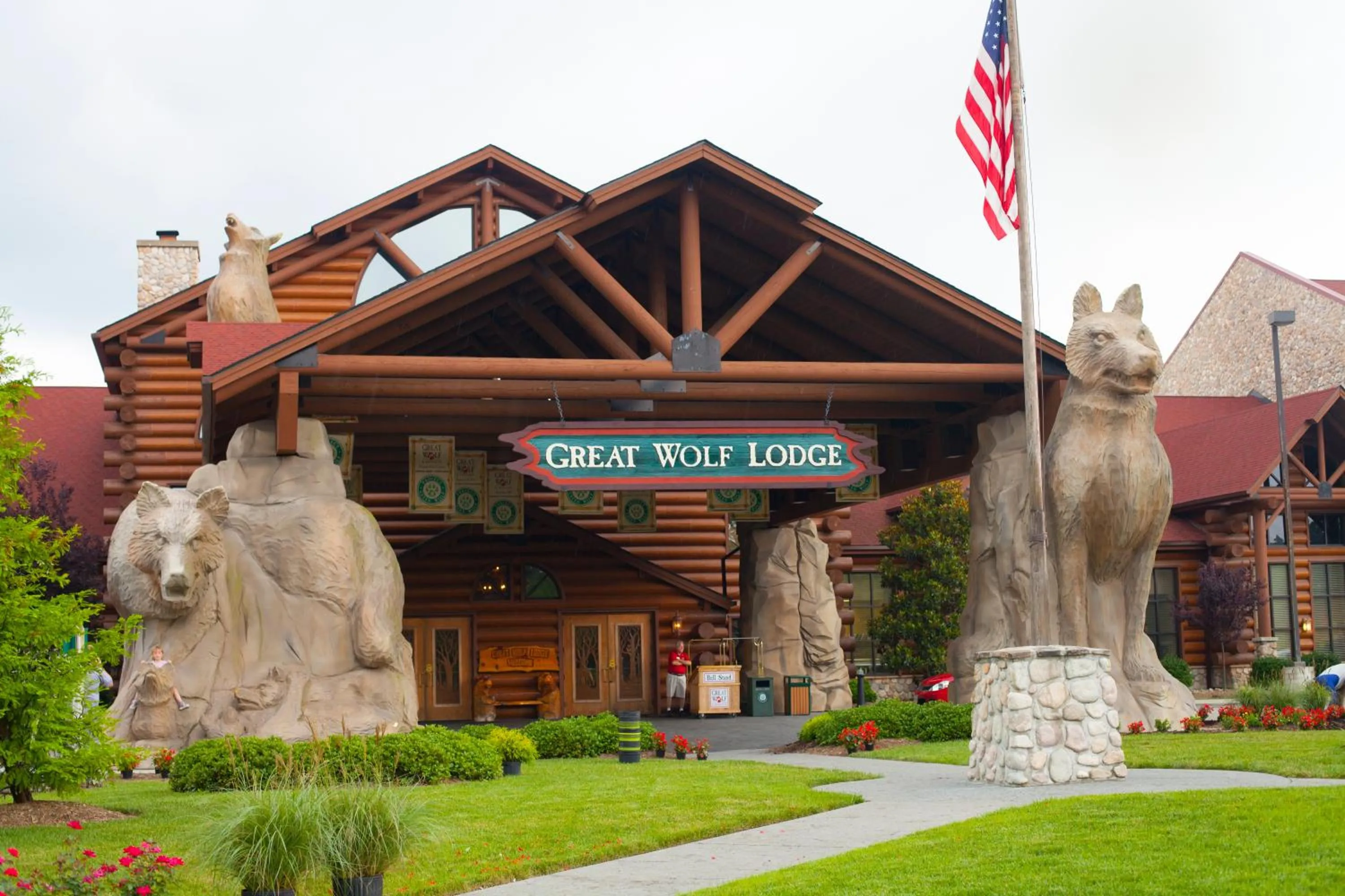 Property building in Great Wolf Lodge Williamsburg
