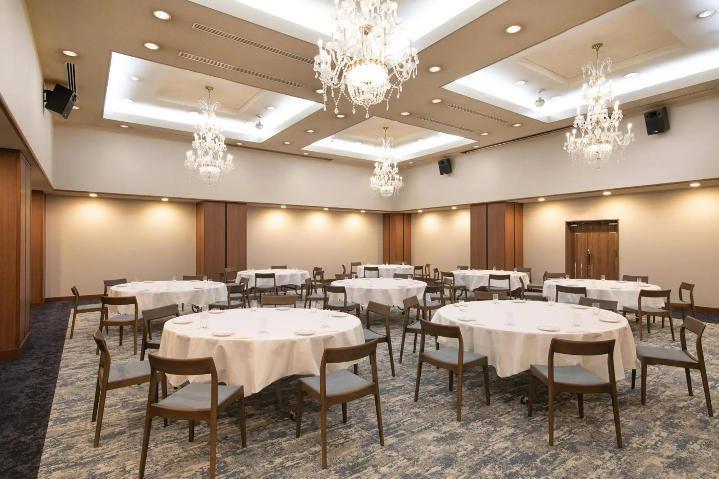 Banquet/Function facilities in Riverside Hotel Kumamoto