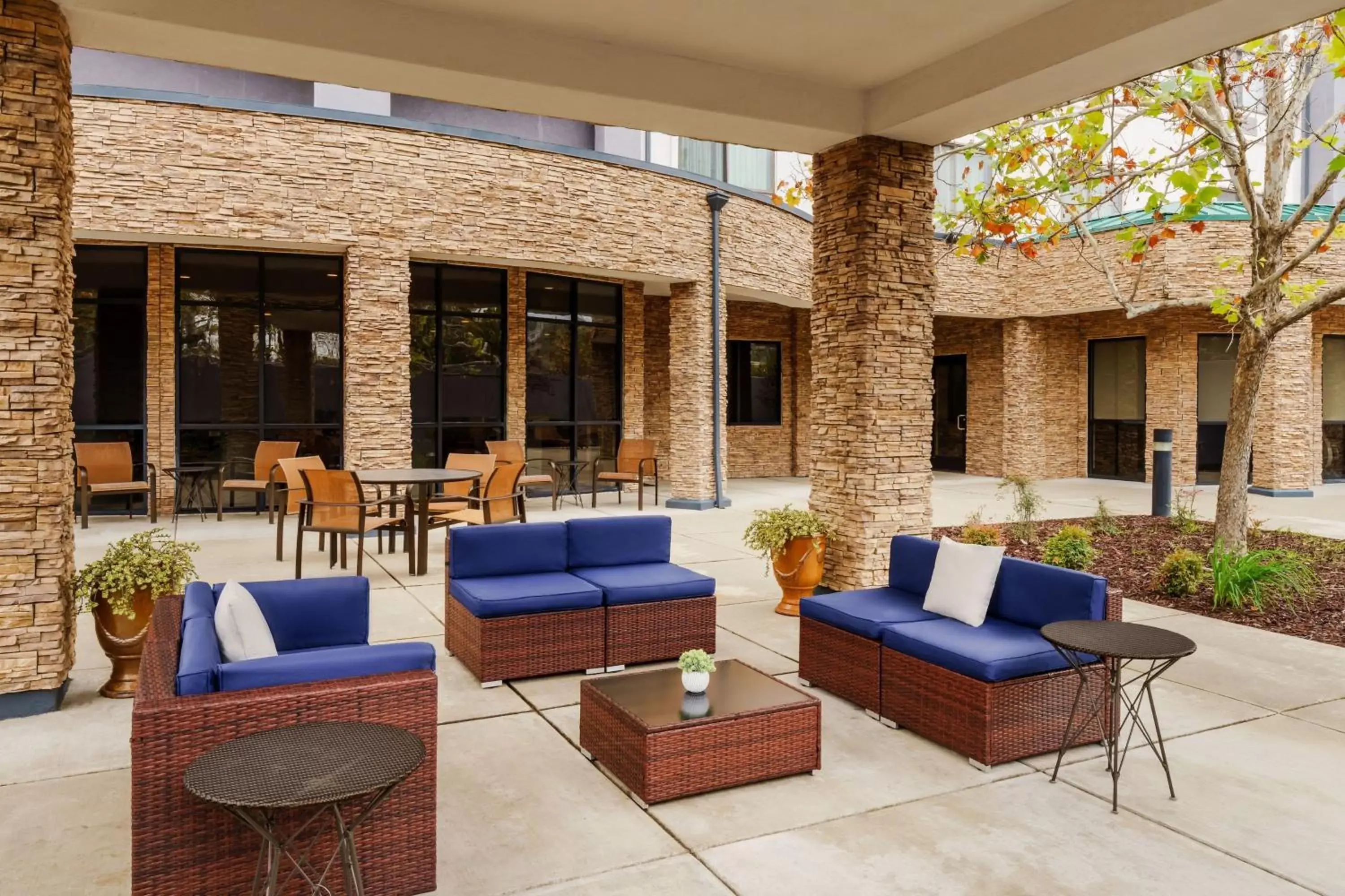 Property building in Courtyard by Marriott Sacramento Folsom