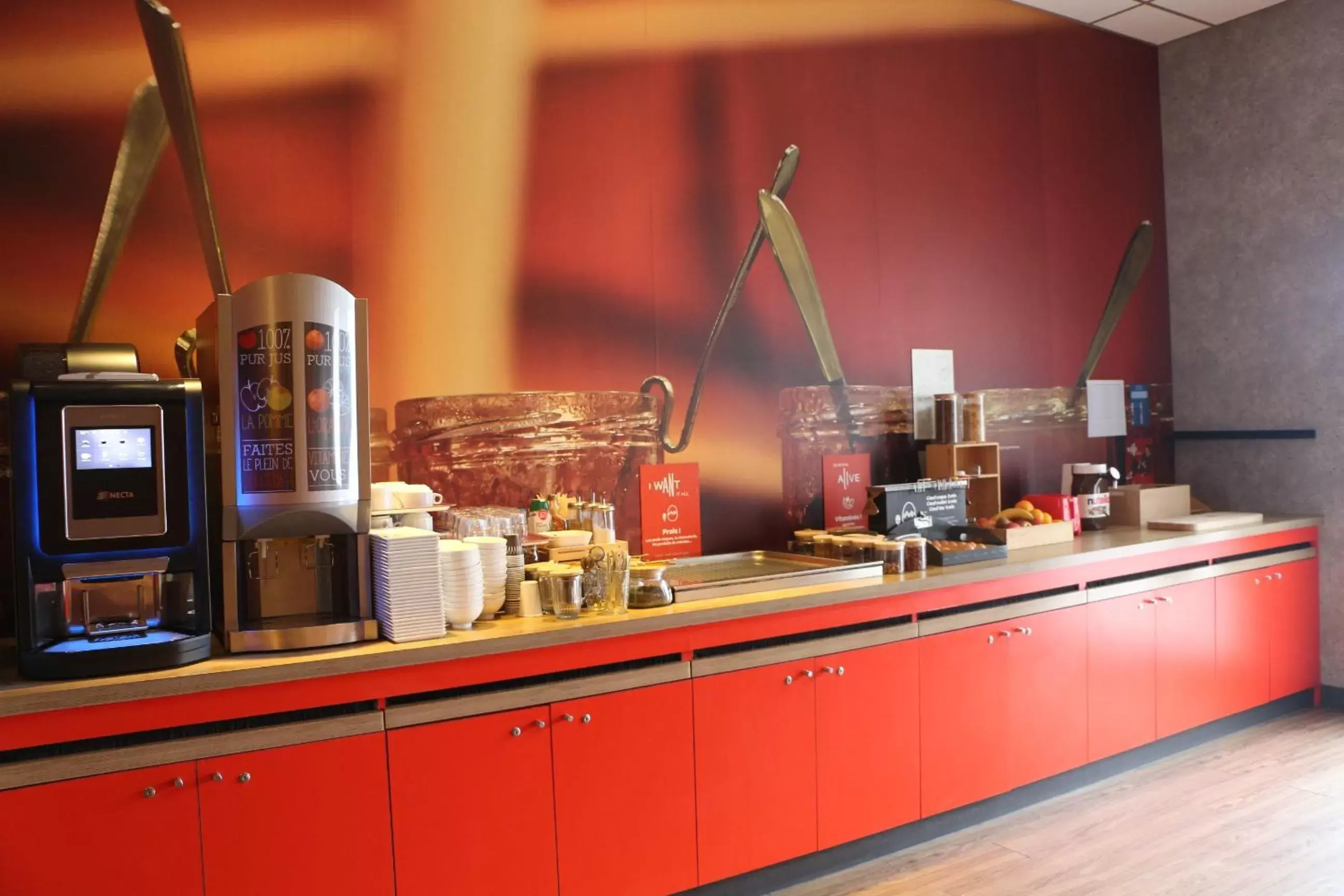 Breakfast in Ibis Agen Centre Gare Breakfast in Ibis Agen Centre Gare