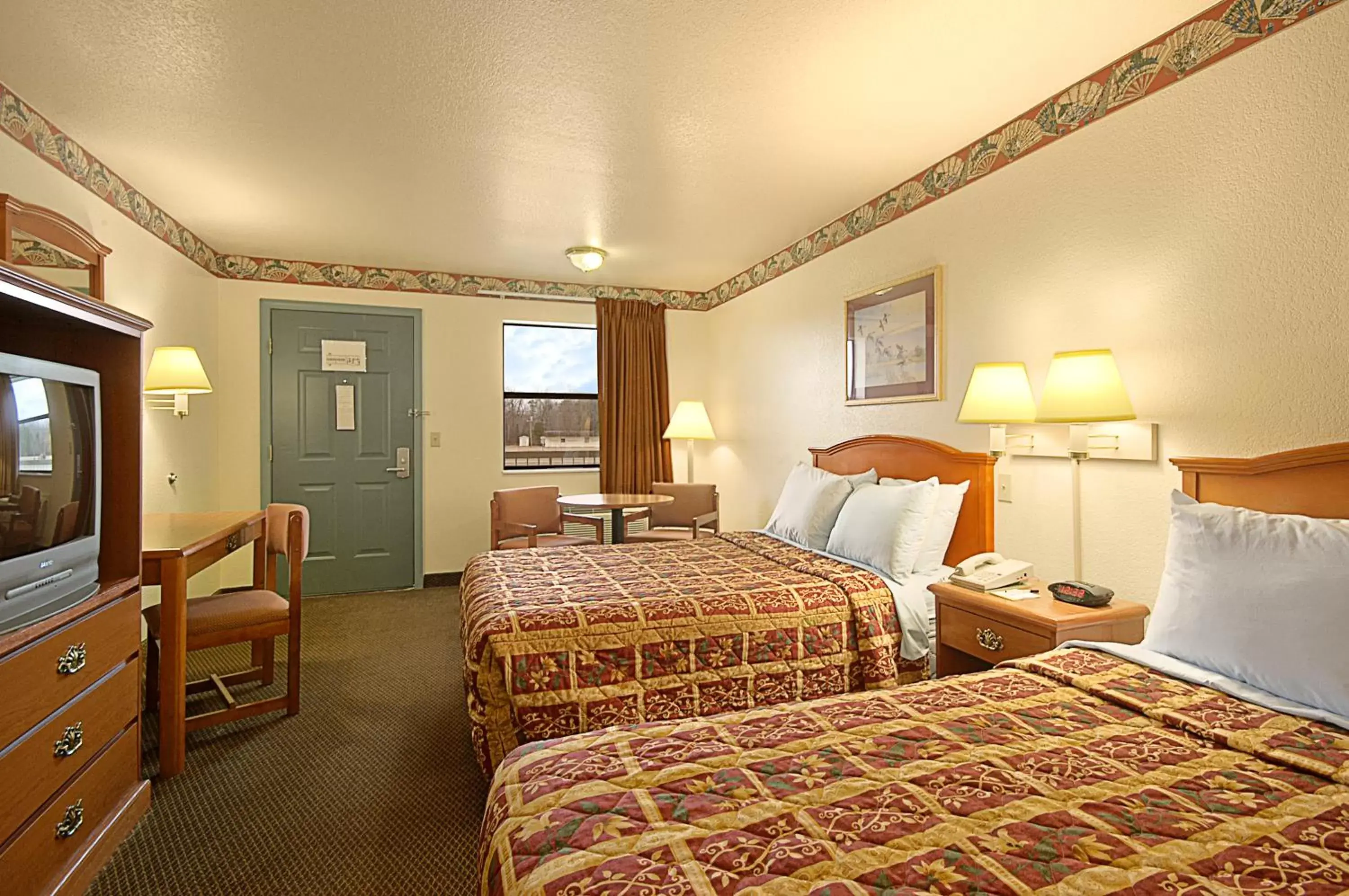 Photo of the whole room in Days Inn by Wyndham Fordyce