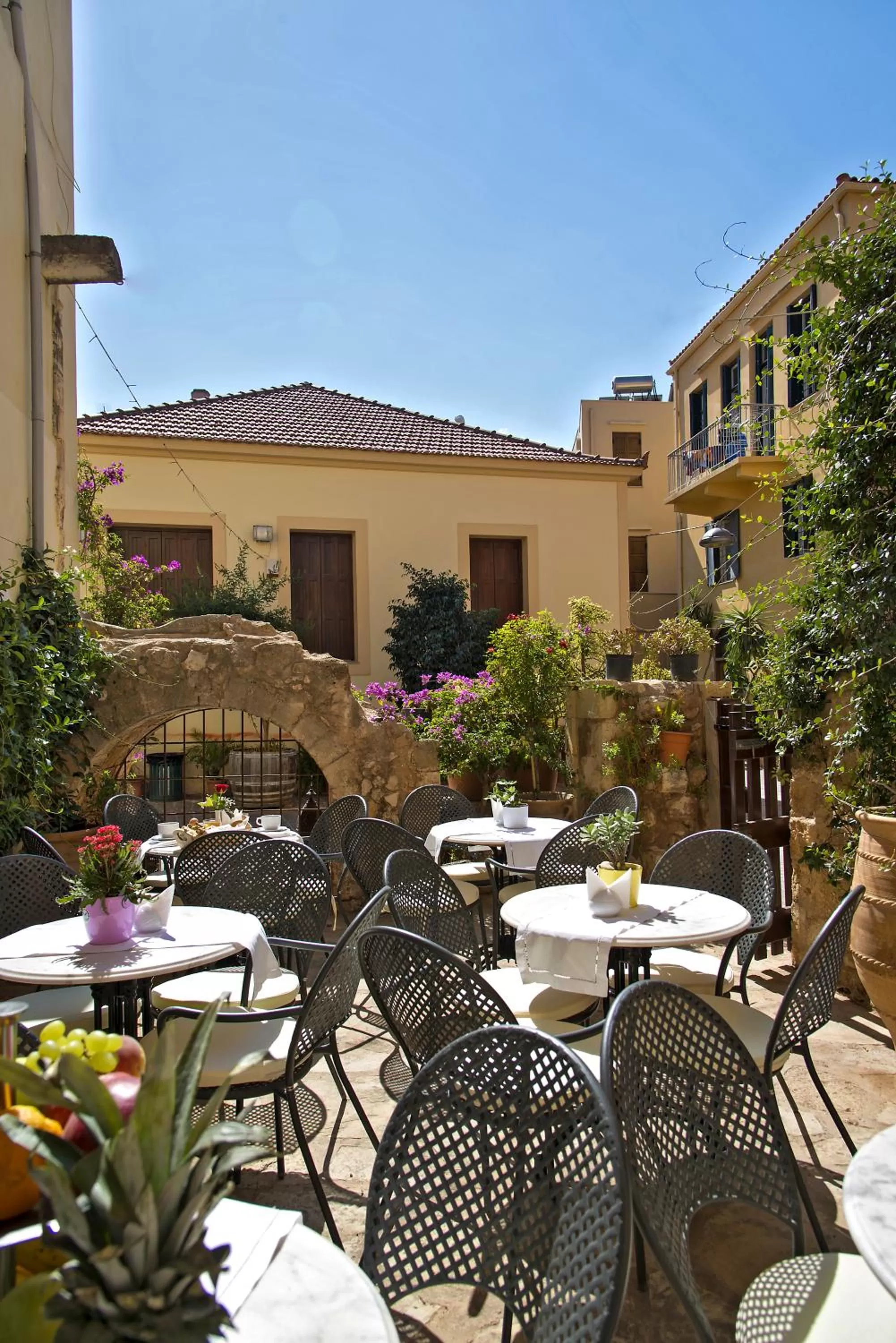 Patio in Ionas Boutique Hotel