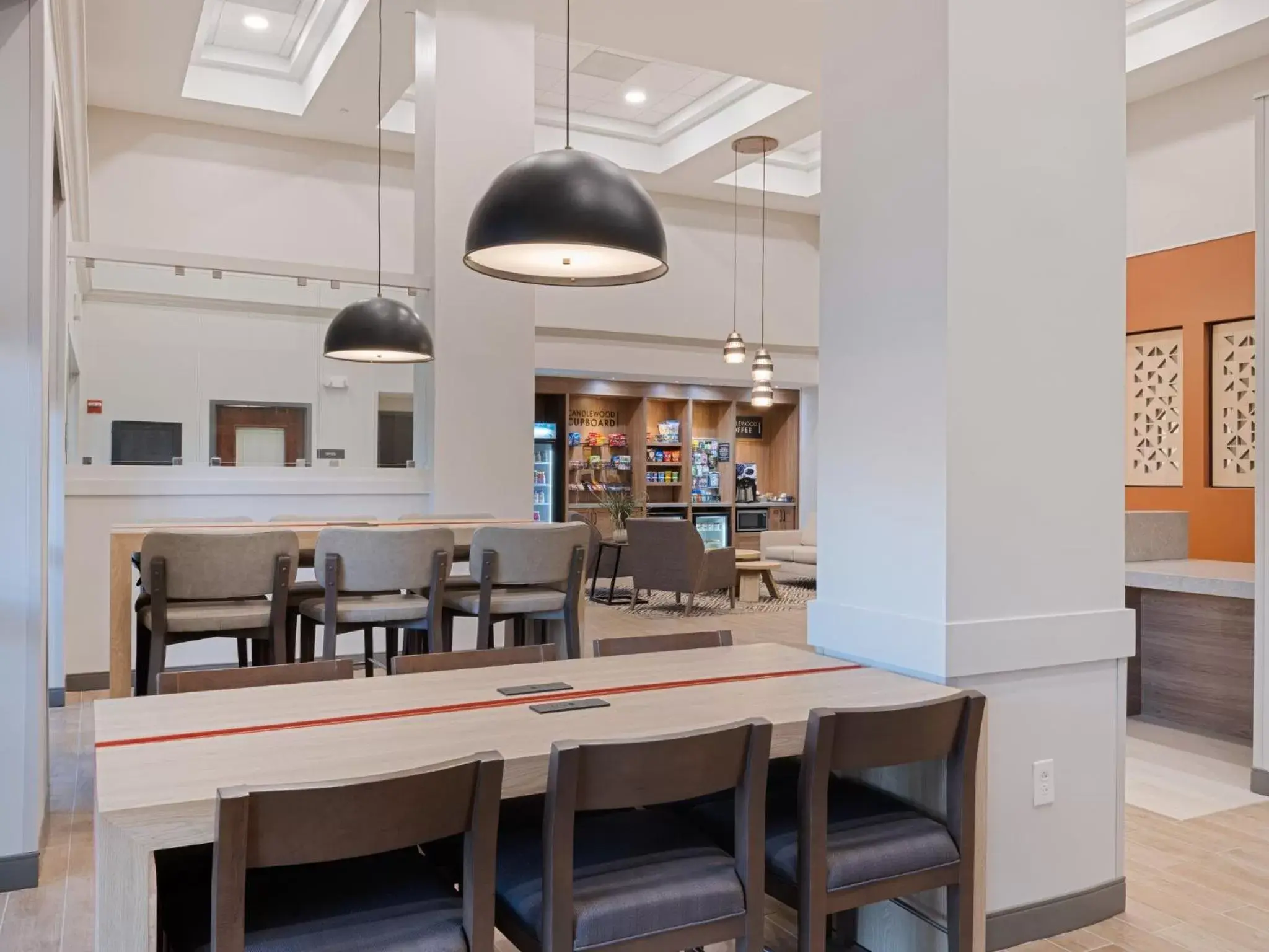 Property building in Candlewood Suites - Birmingham - Inverness by IHG Property building in Candlewood Suites - Birmingham - Inverness by IHG