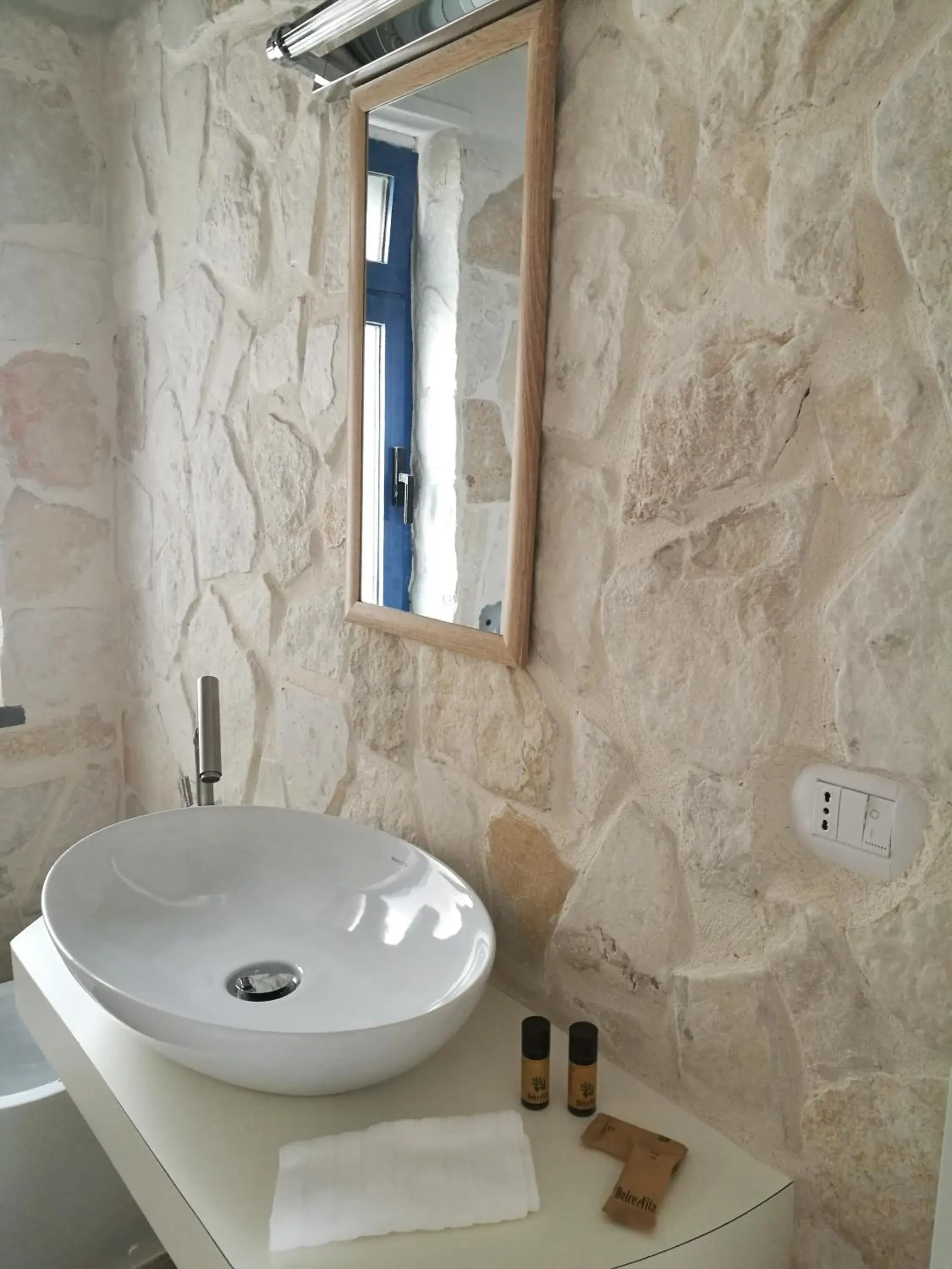 Bathroom in Hotel Residence La Corvetta