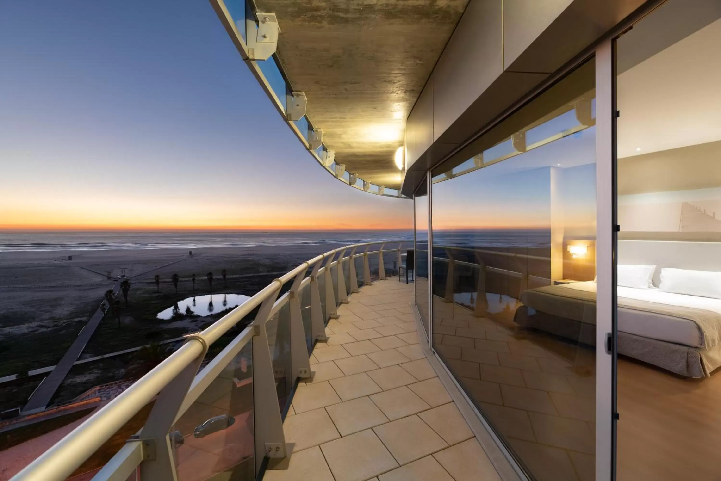 Balcony/Terrace in Eurostars Oasis Plaza