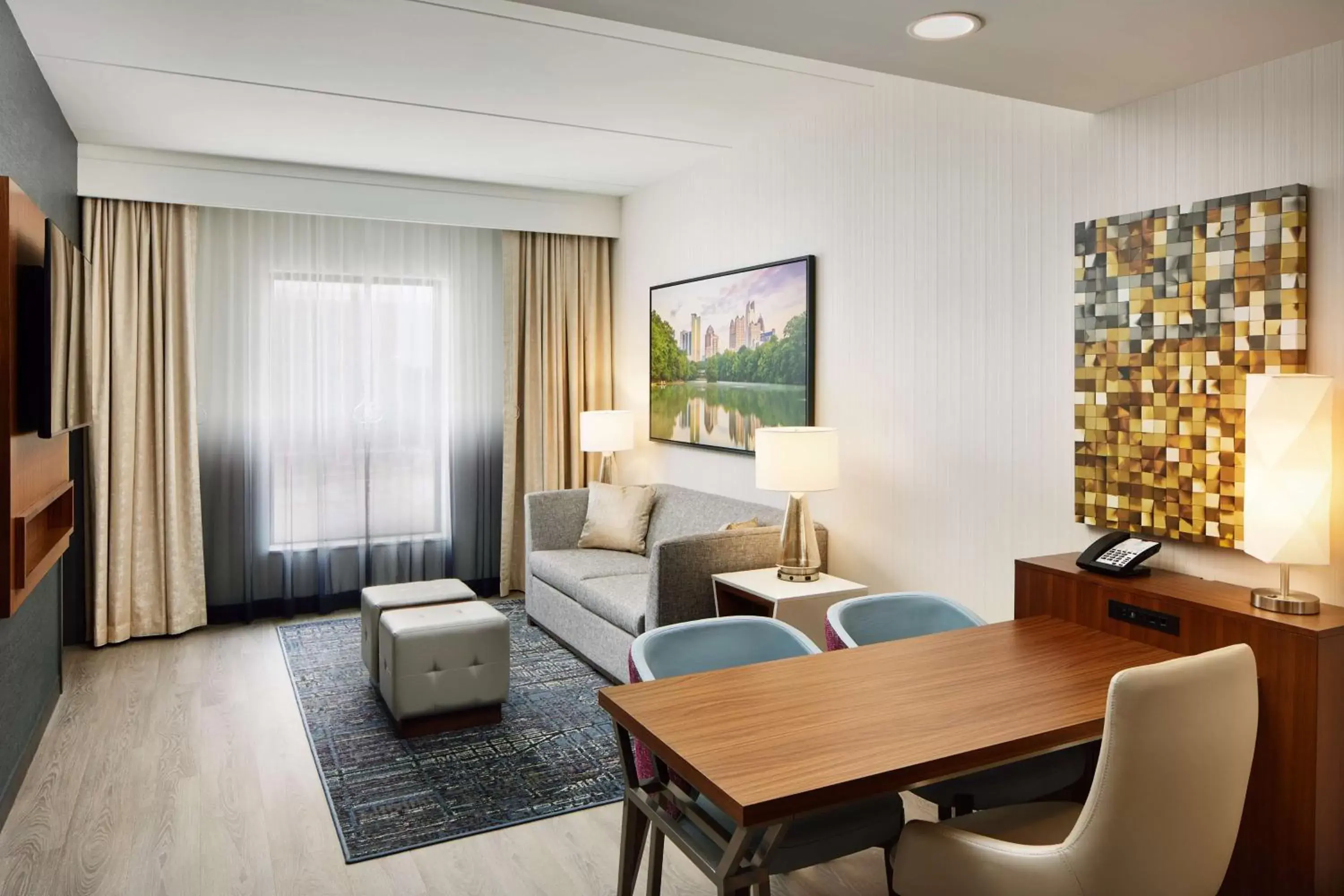 Two-Room Queen Suite with Tub - Mobility/Hearing Accessible in Embassy Suites By Hilton Atlanta Airport North