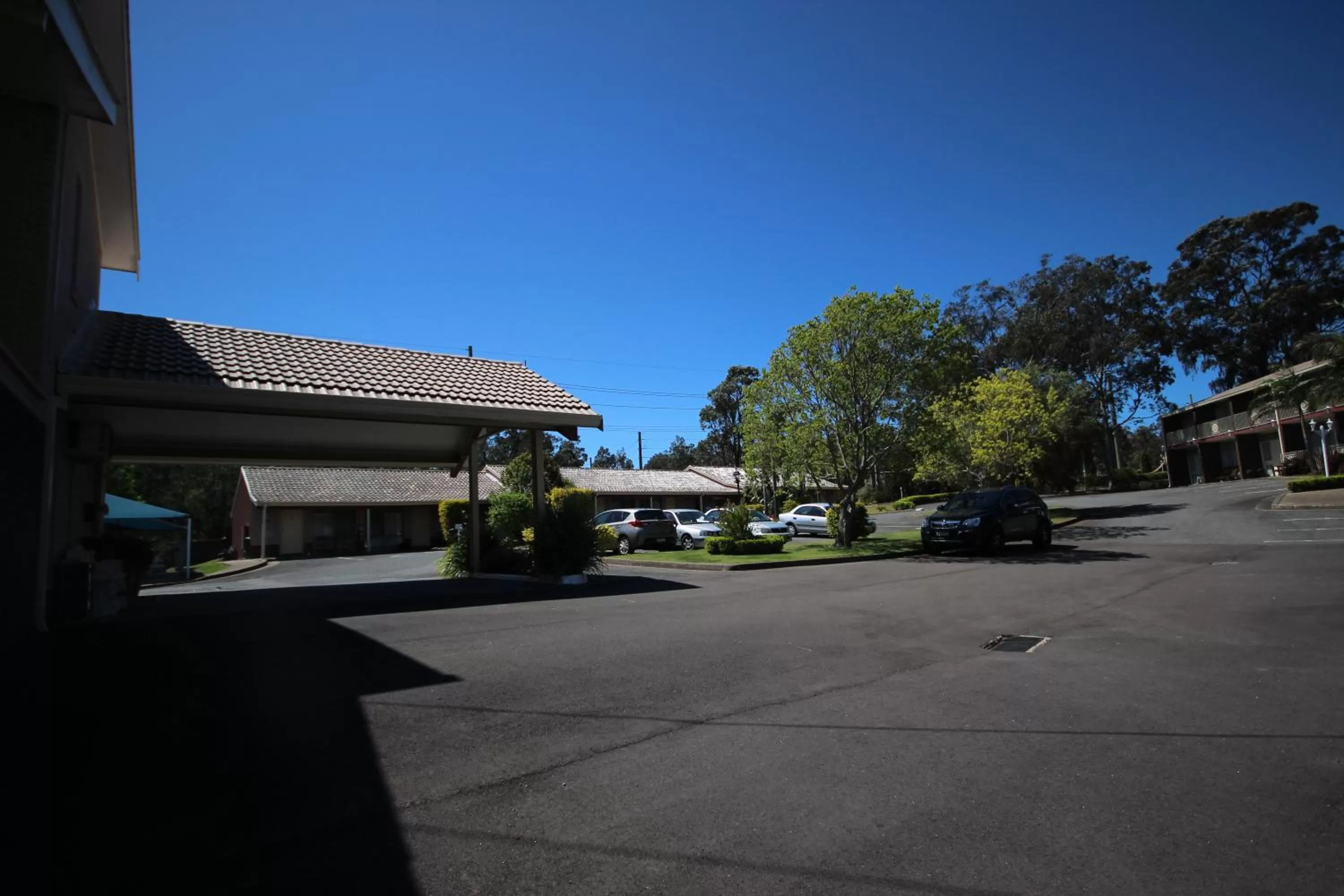 Property building in Molly Morgan Motor Inn