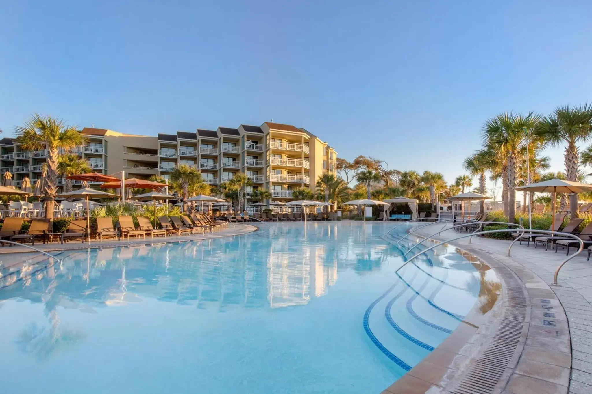 Swimming Pool in Omni Hilton Head Oceanfront Resort