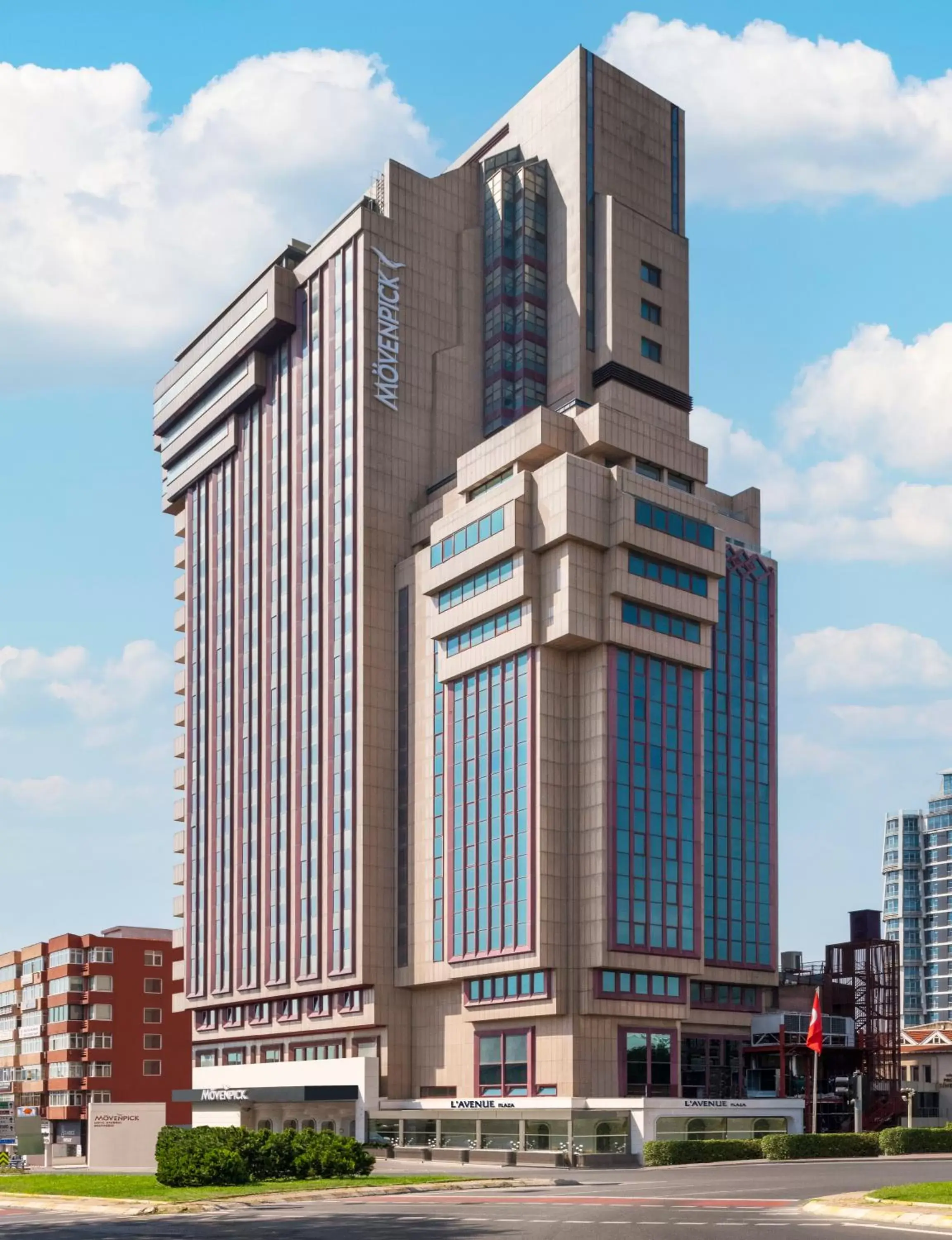 Property Building in Mövenpick Hotel Istanbul Bosphorus