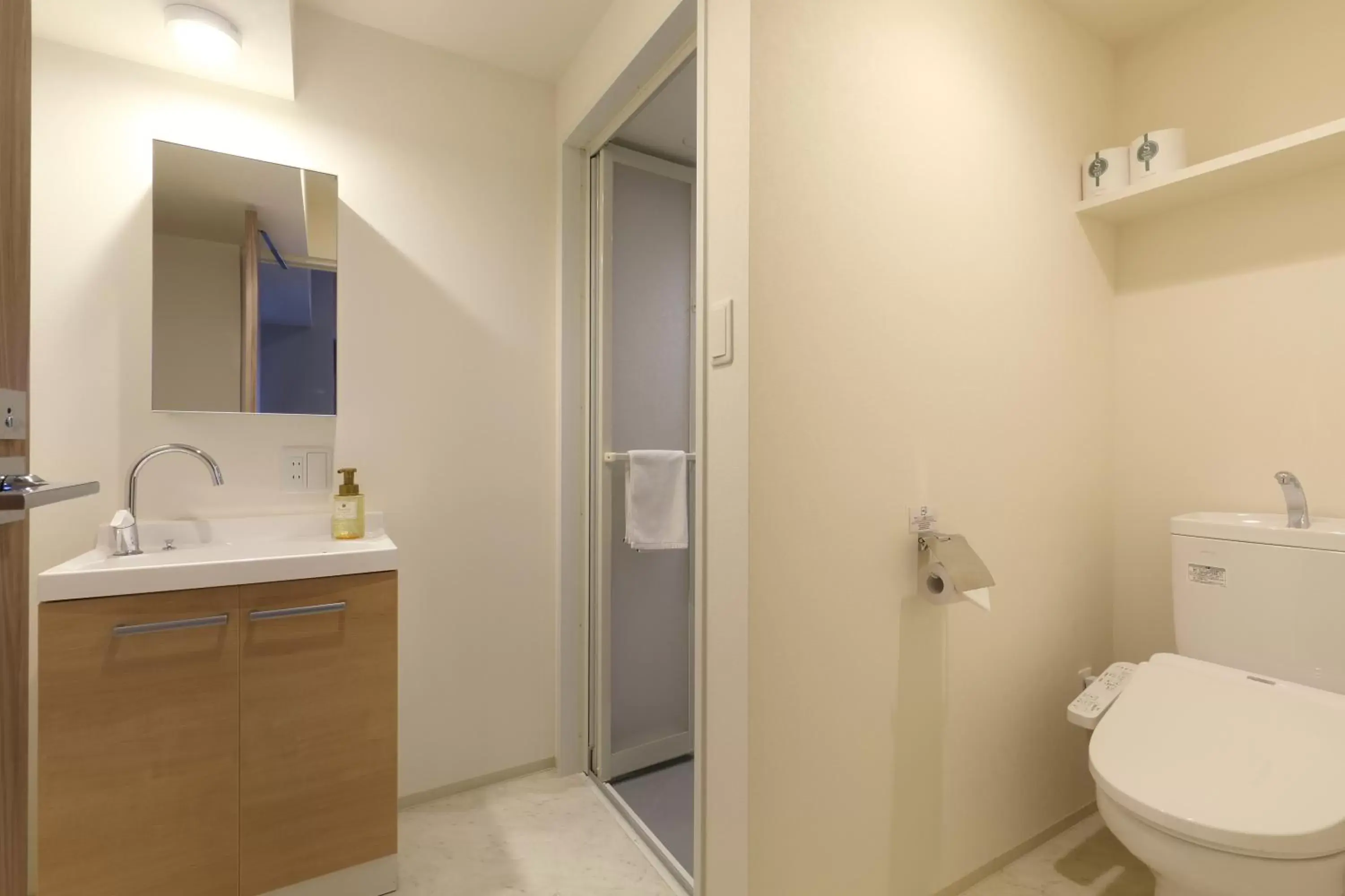 Shower, Bathroom in Residence Hotel Hakata 19