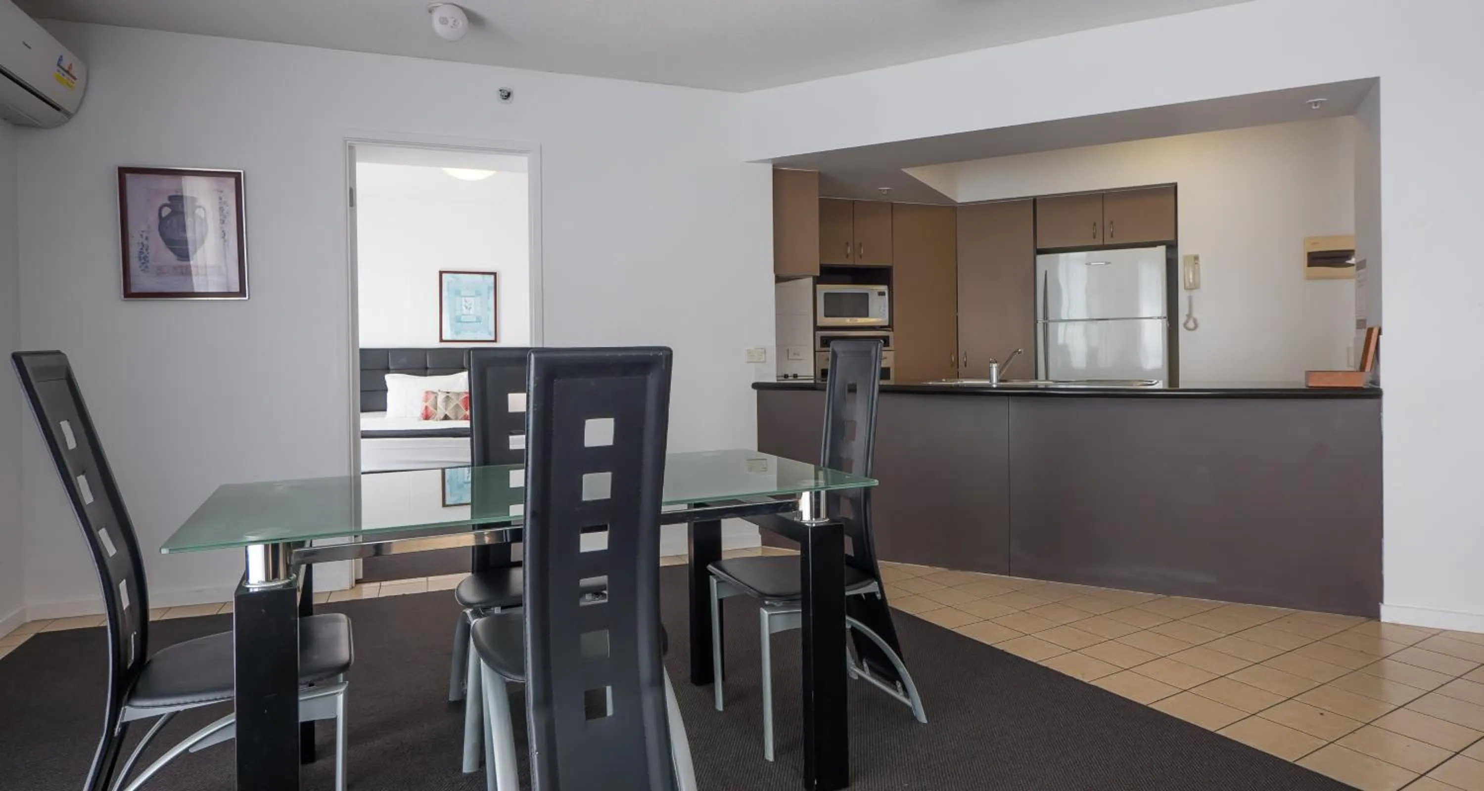 Broadbeach Savannah Resort