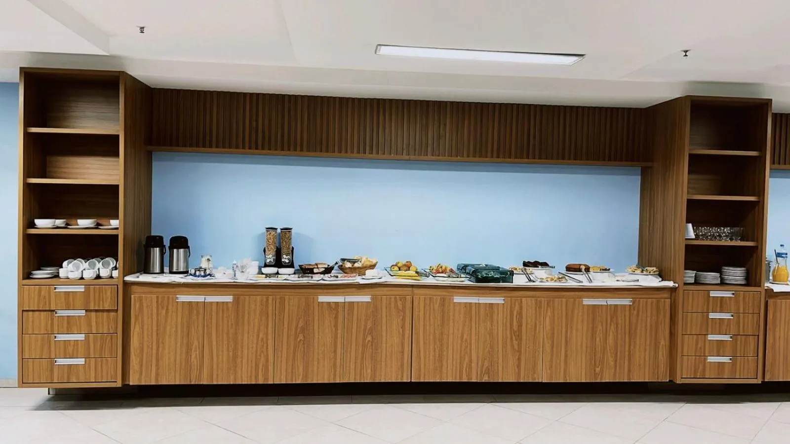 Breakfast in Mont Blanc Apart Hotel - Duque de Caxias