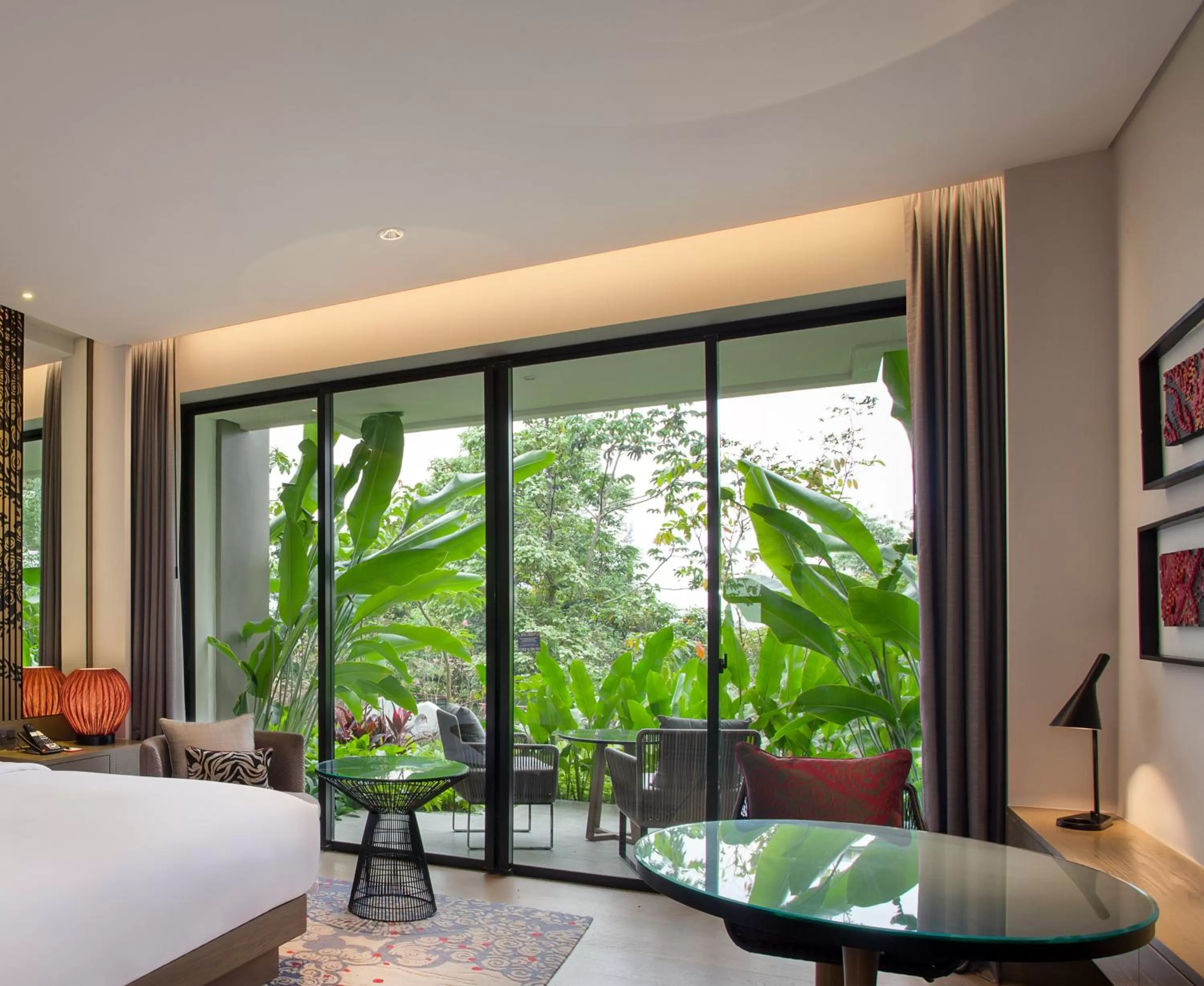 Patio in Pullman Ciawi Vimala Hills Resort