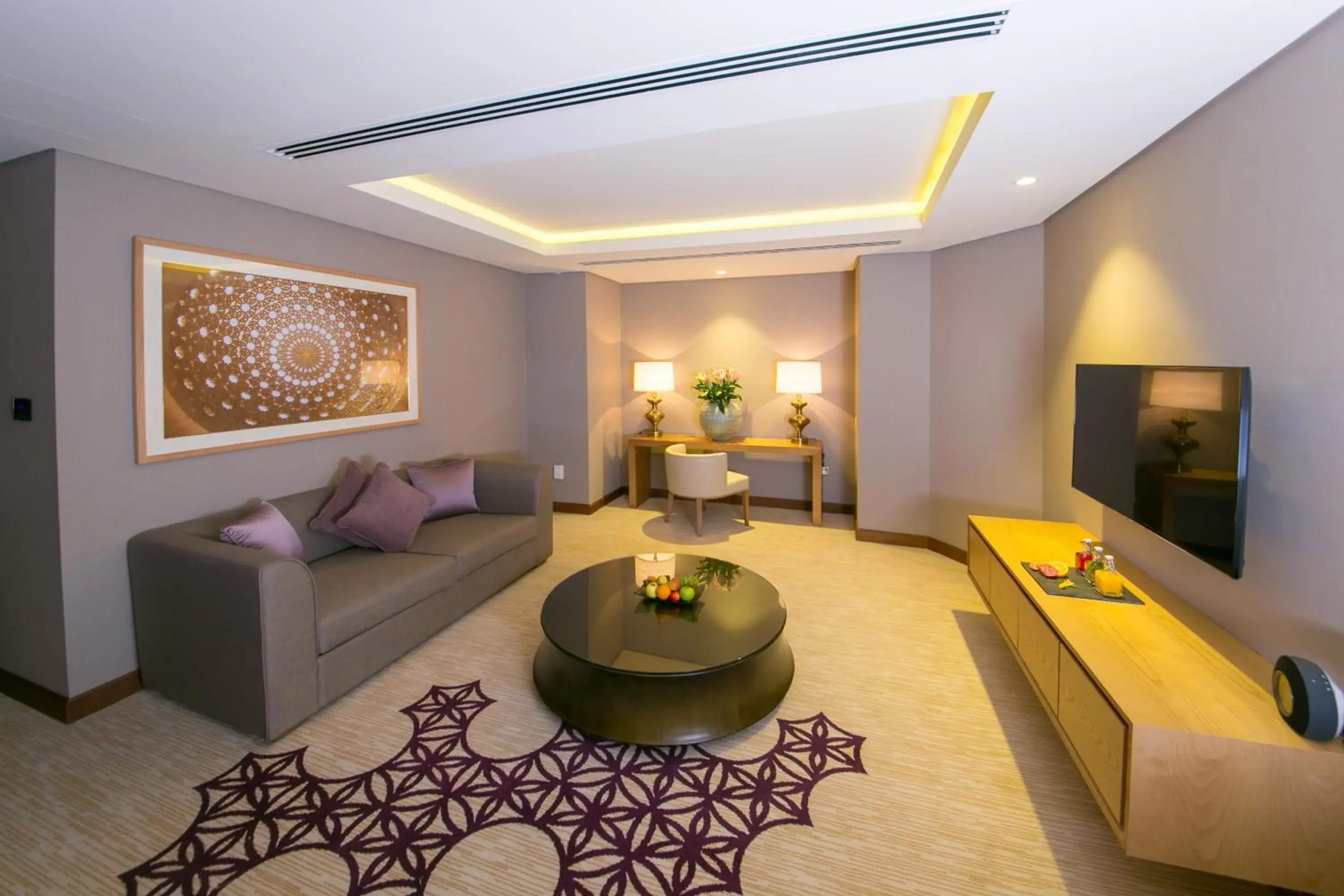 Living room, Seating Area in Grand Millennium Muscat