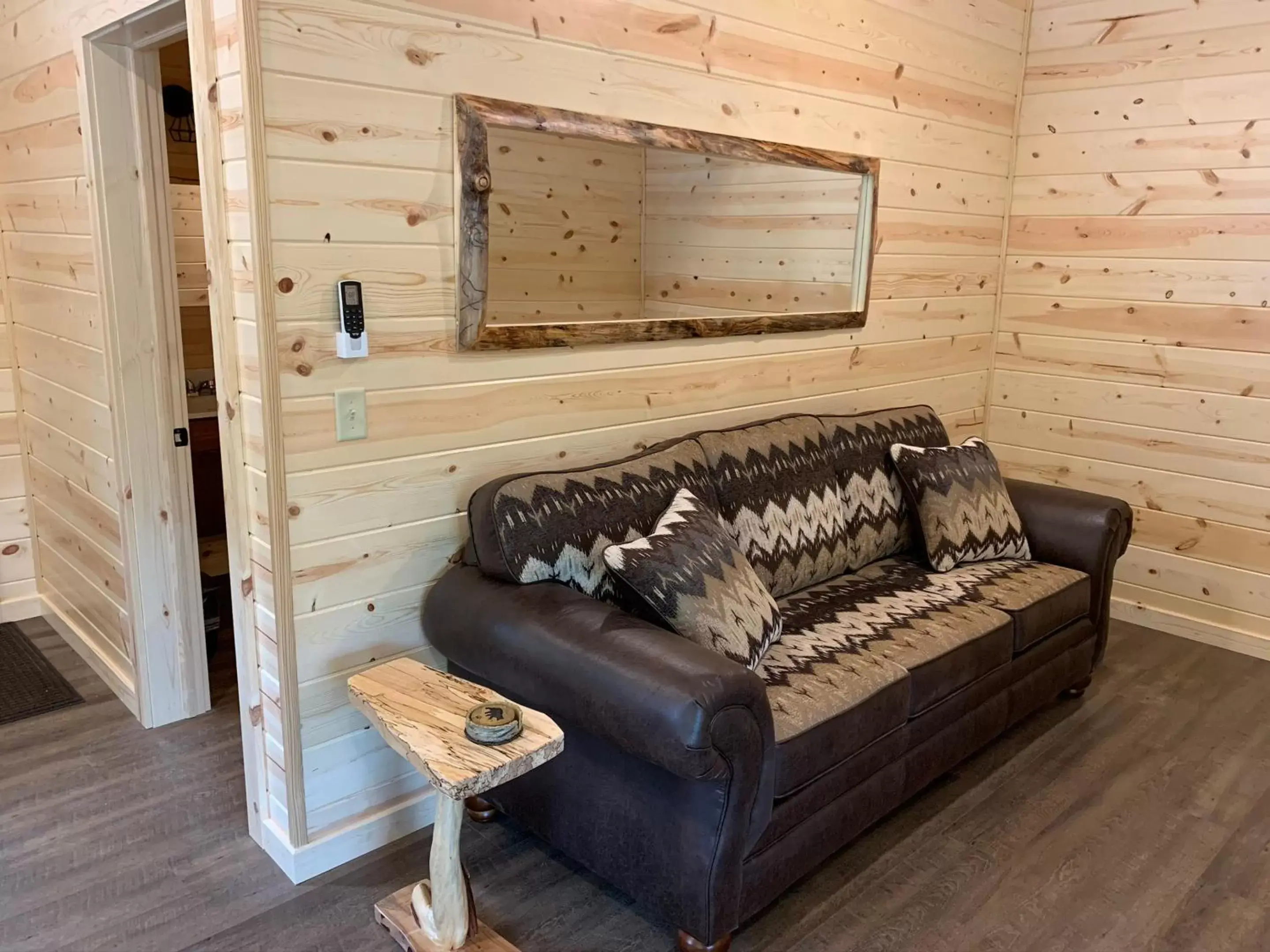 Living room, Seating Area in Waterview Lodge by Amish Country Lodging