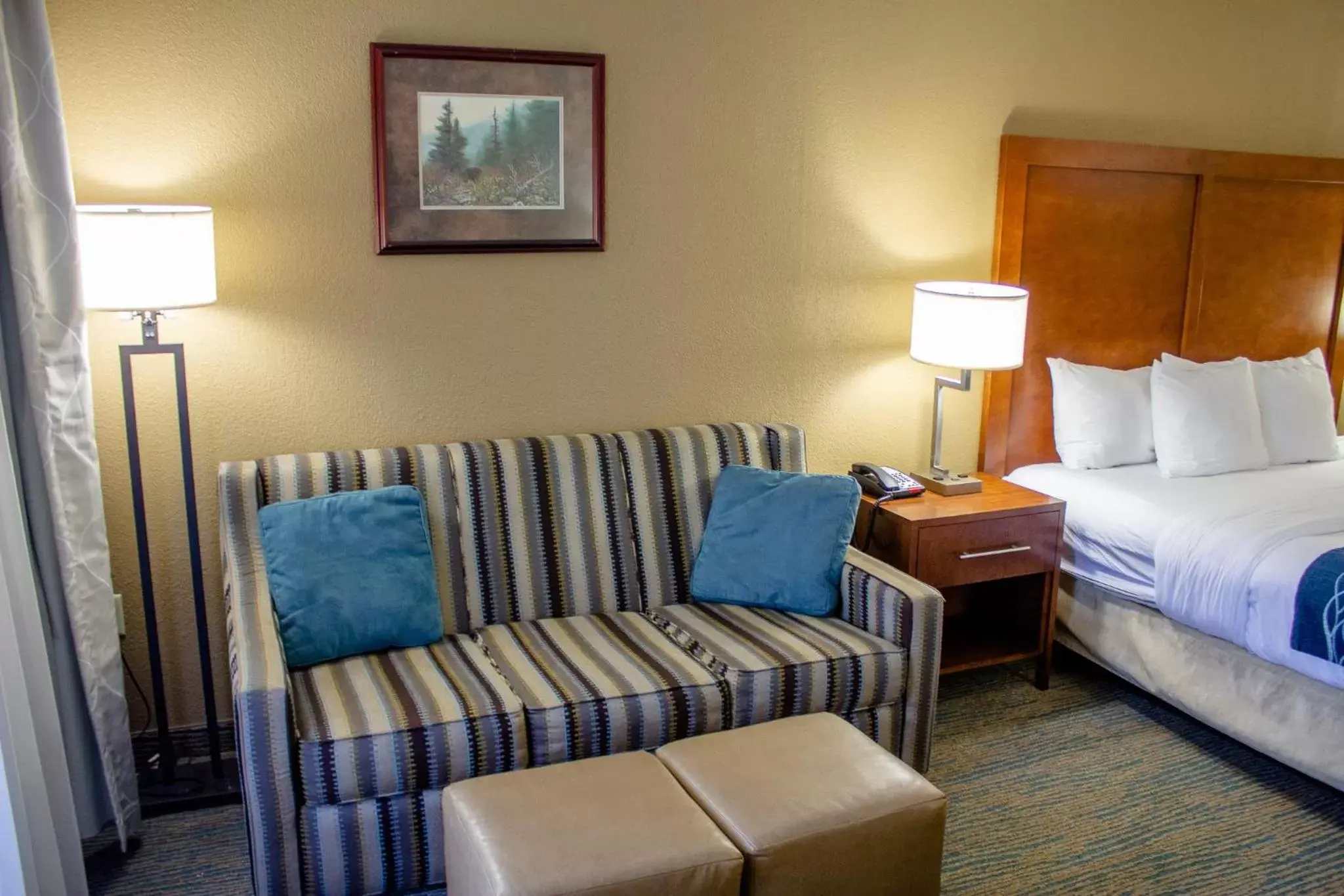 Seating Area in The Inn at Apple Valley, Ascend Hotel Collection