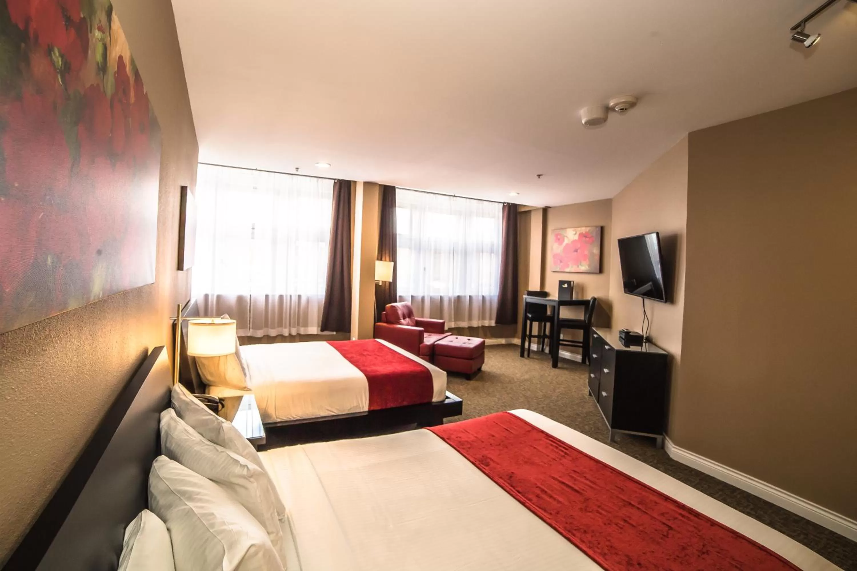 Photo of the whole room, Bed in Century Casino & Hotel Cripple Creek