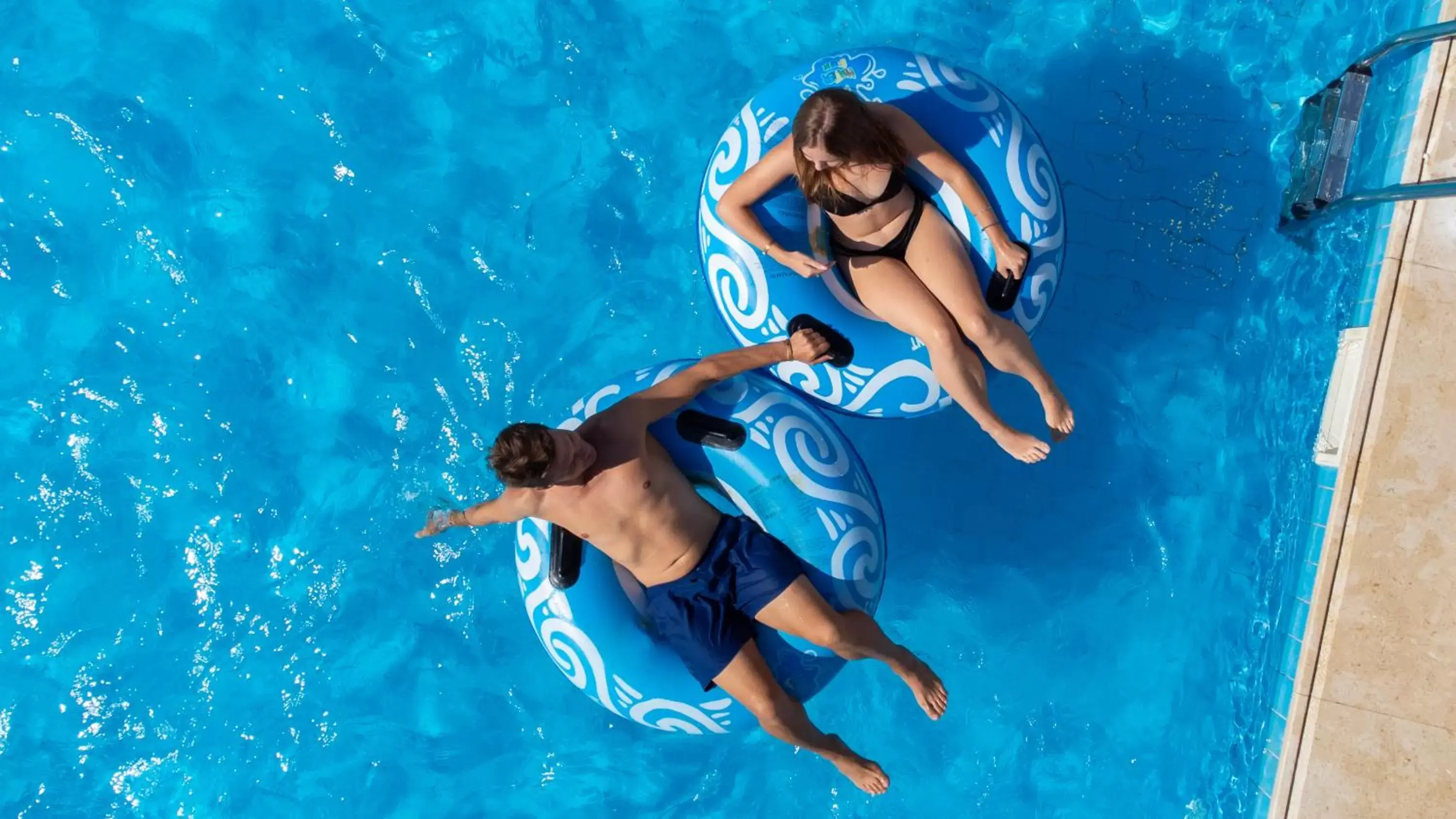 Swimming Pool in Sunny Days Palma De Mirette Resort & Spa