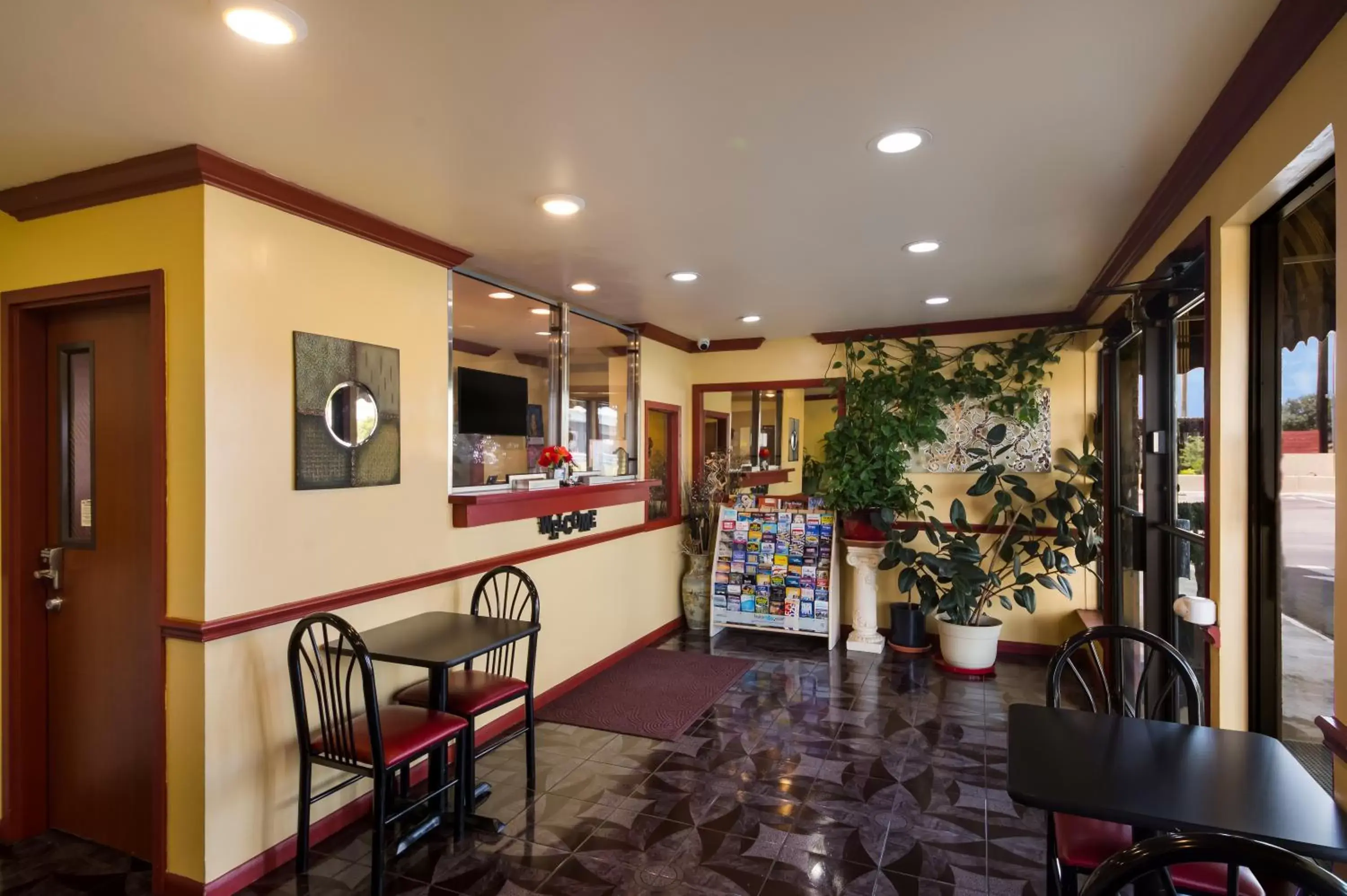 Lobby or reception, Lobby/Reception in Americas Best Value Inn Buda