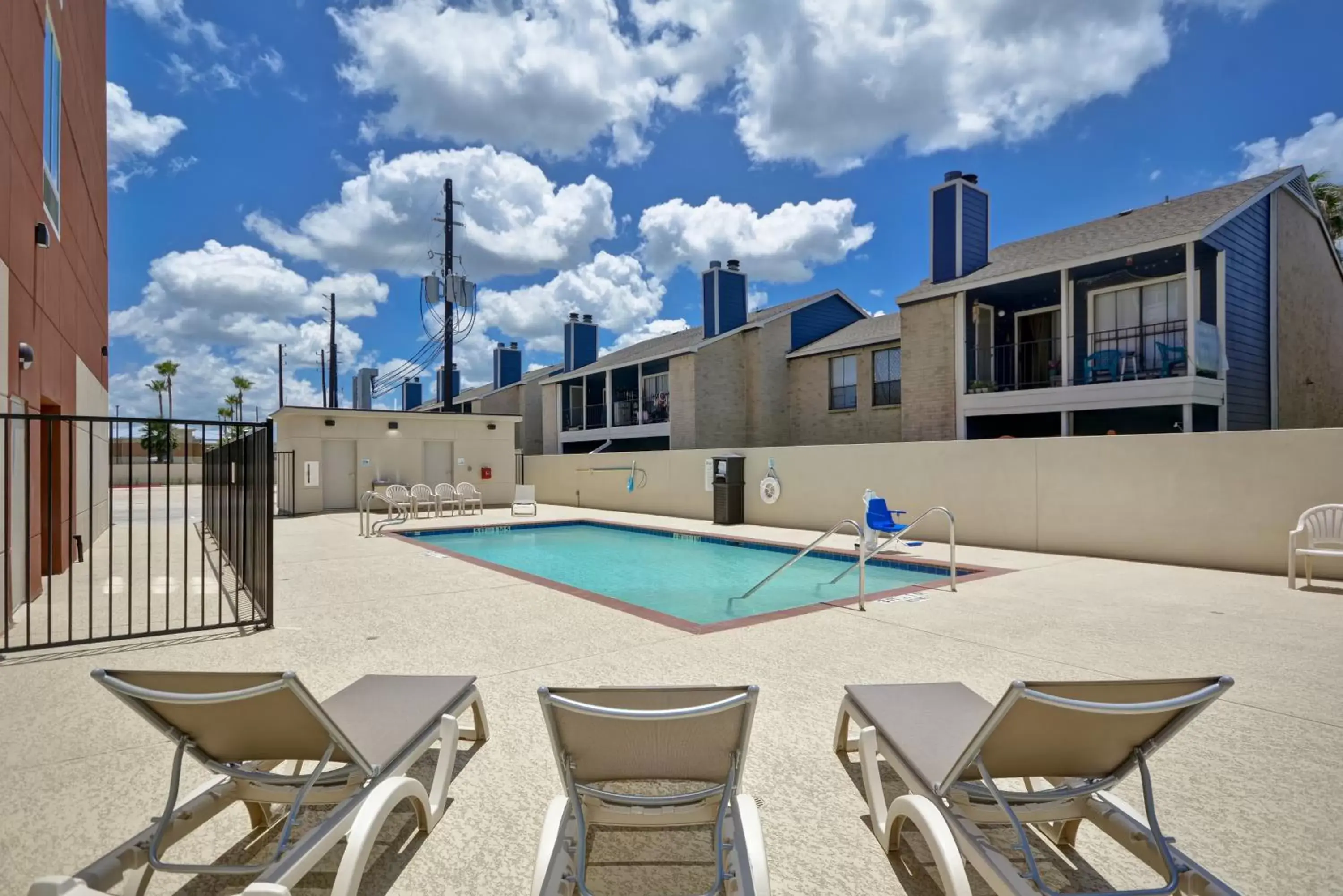 Swimming Pool in Holiday Inn Express & Suites - Houston NASA - Boardwalk Area, an IHG Hotel