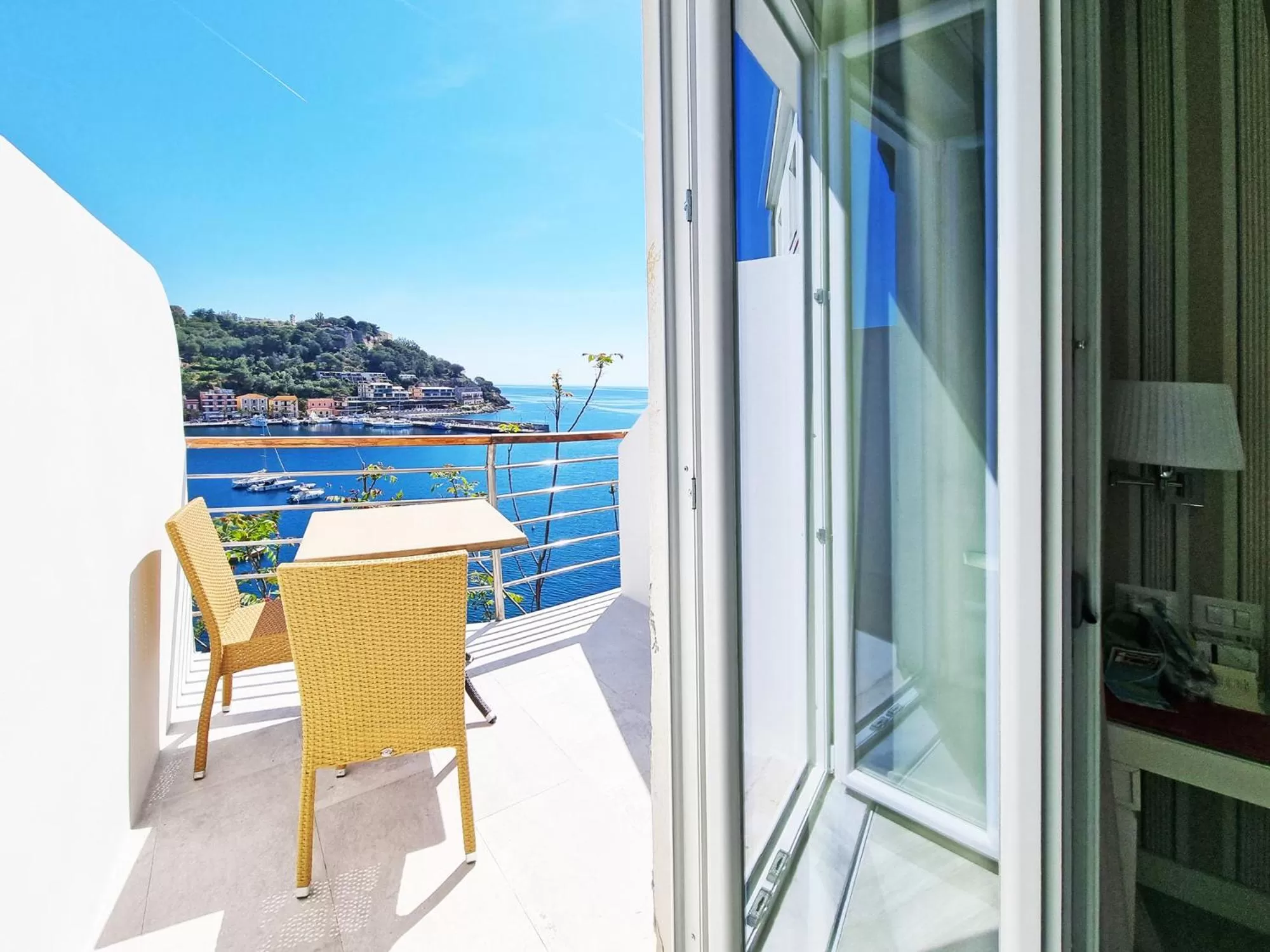 Balcony/Terrace in Hotel Plaza