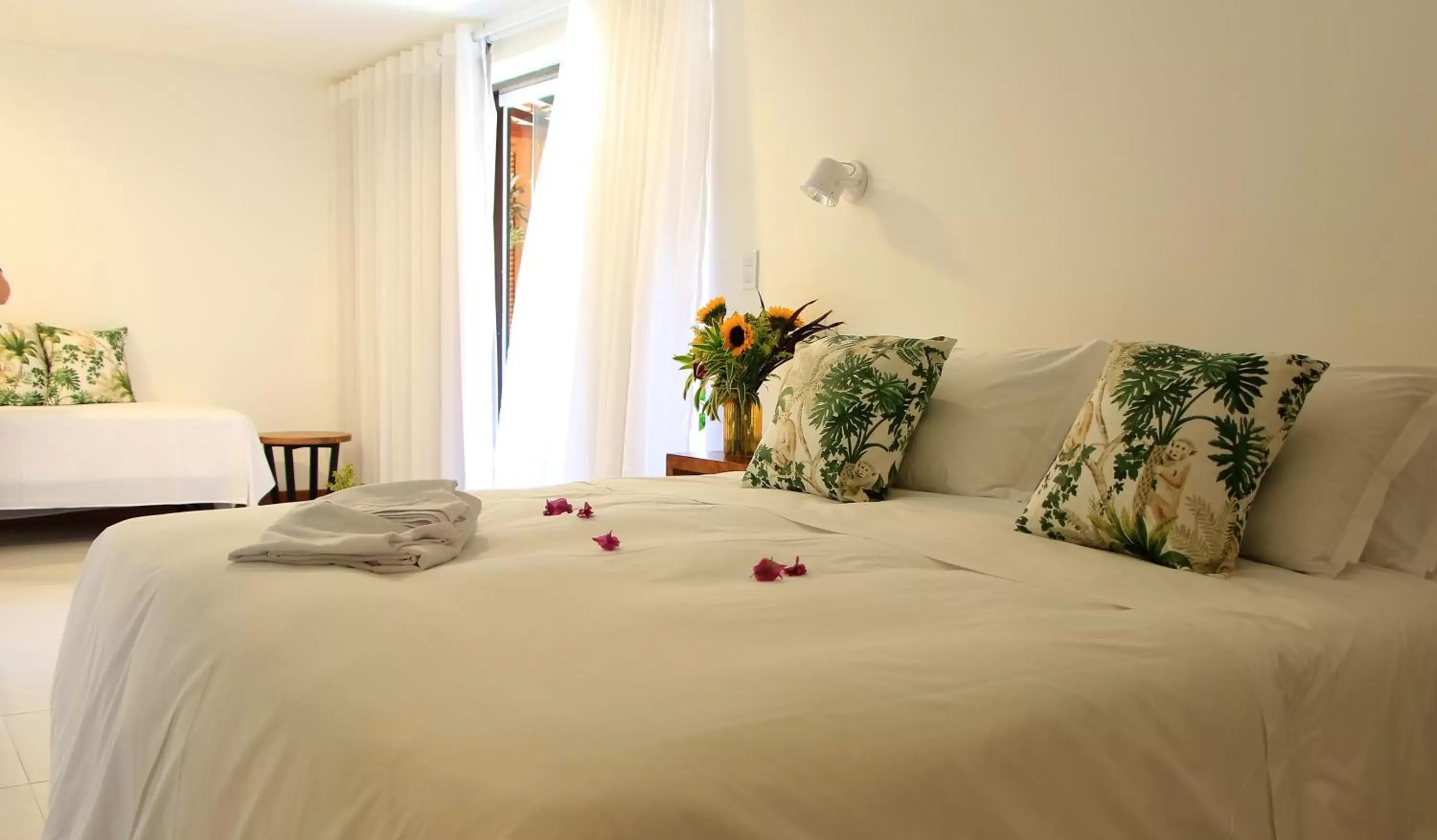 Bedroom, Bed in Ilha Branca Exclusive Hotel