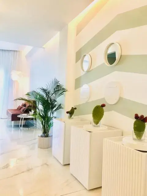 Two-Bedroom Apartment with 2 Bathrooms and Sea View in S'O Suites Tropea Two-Bedroom Apartment with 2 Bathrooms and Sea View in S'O Suites Tropea